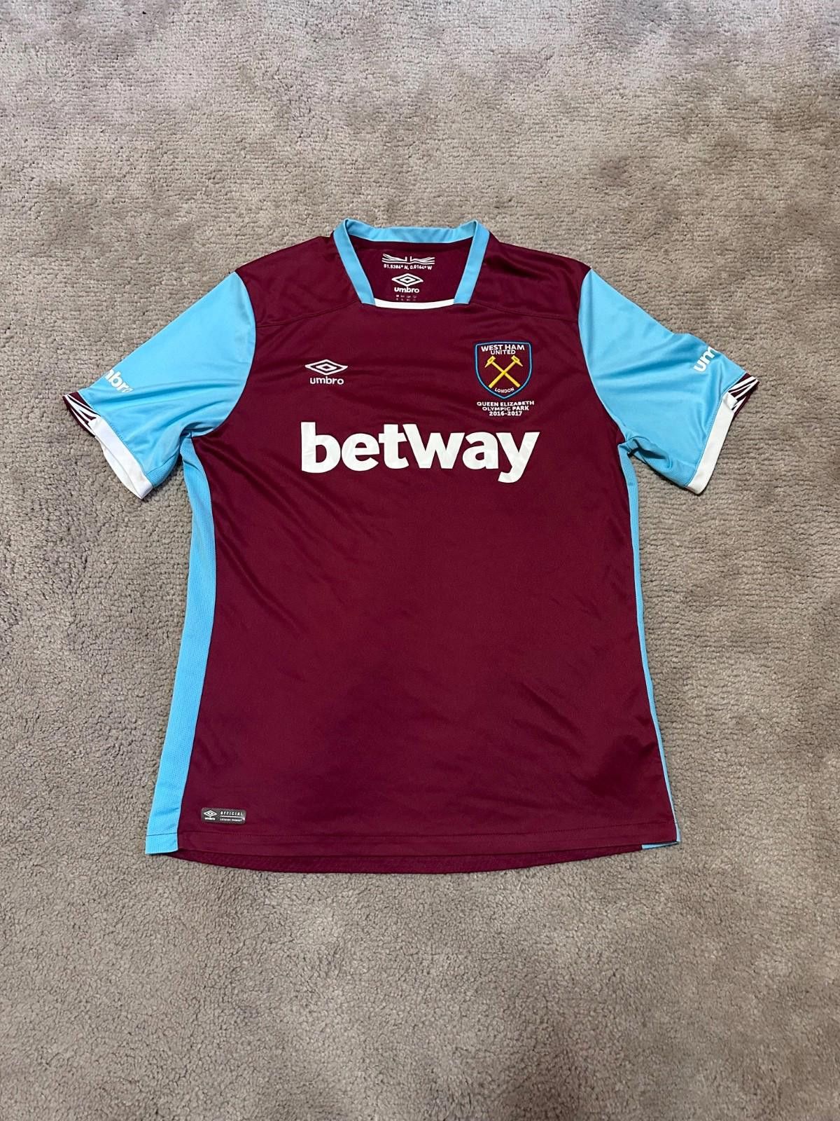 Umbro WEST HAM UNITED FC 2016-17 HOME SHIRT UMBRO JERSEY SOCCER XL Size US XL / EU 56 / 4 - 1 Thumbnail