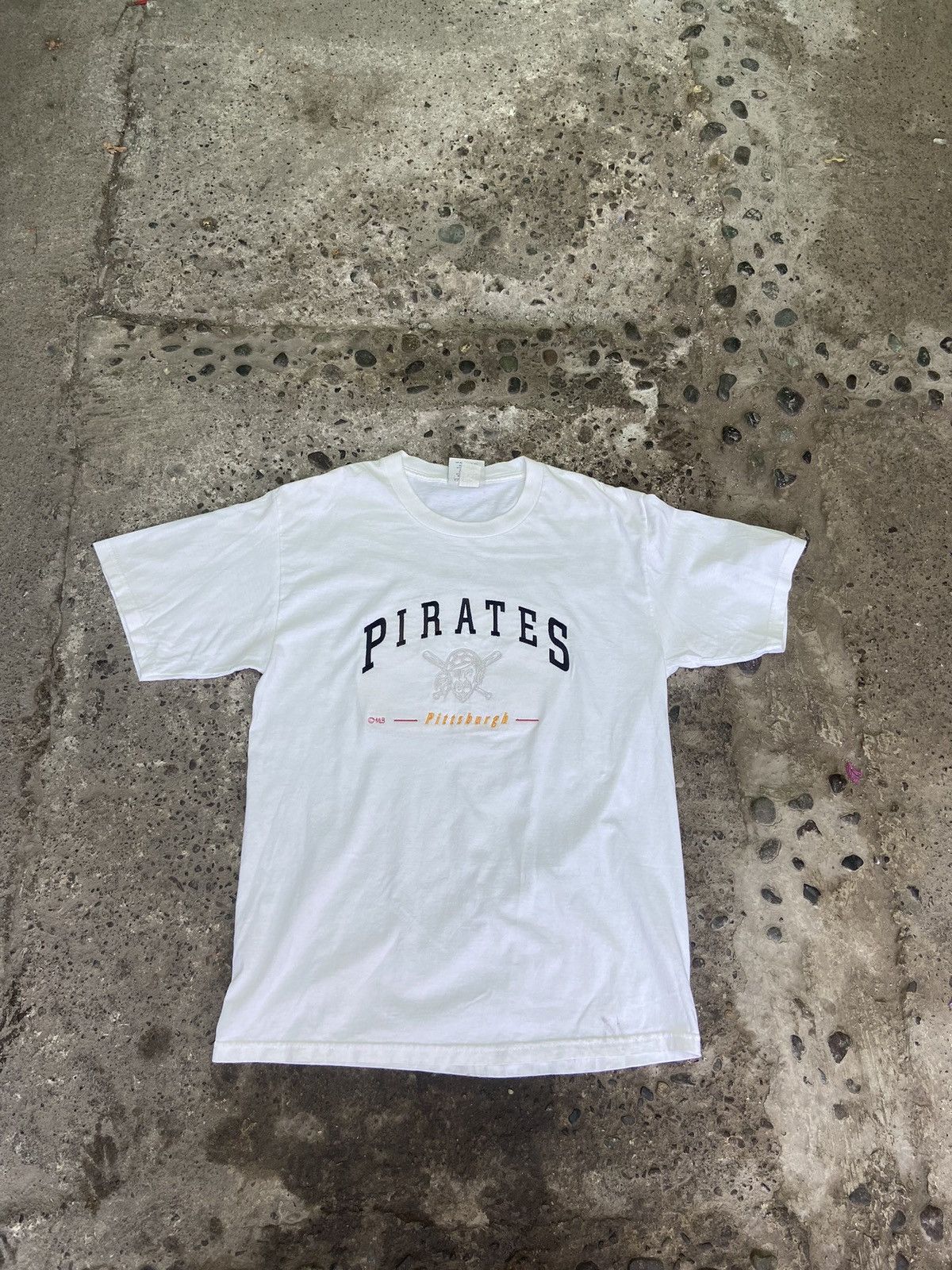 Vintage Vintage Pittsburgh pirates T shirt Size US L / EU 52-54 / 3 - 1 Thumbnail