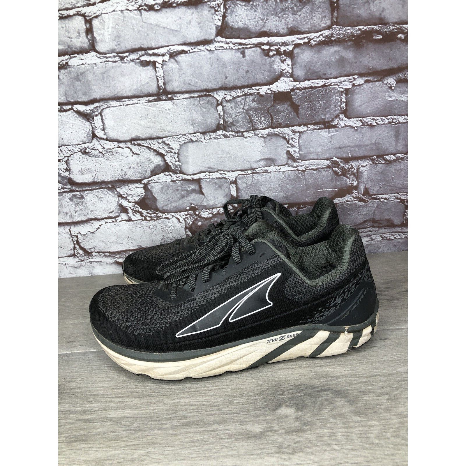 Altra Altra Torin 4 Black Fabric Athletic Gym Running Sneakers Men Size US 8.5 / EU 41-42 - 15 Thumbnail