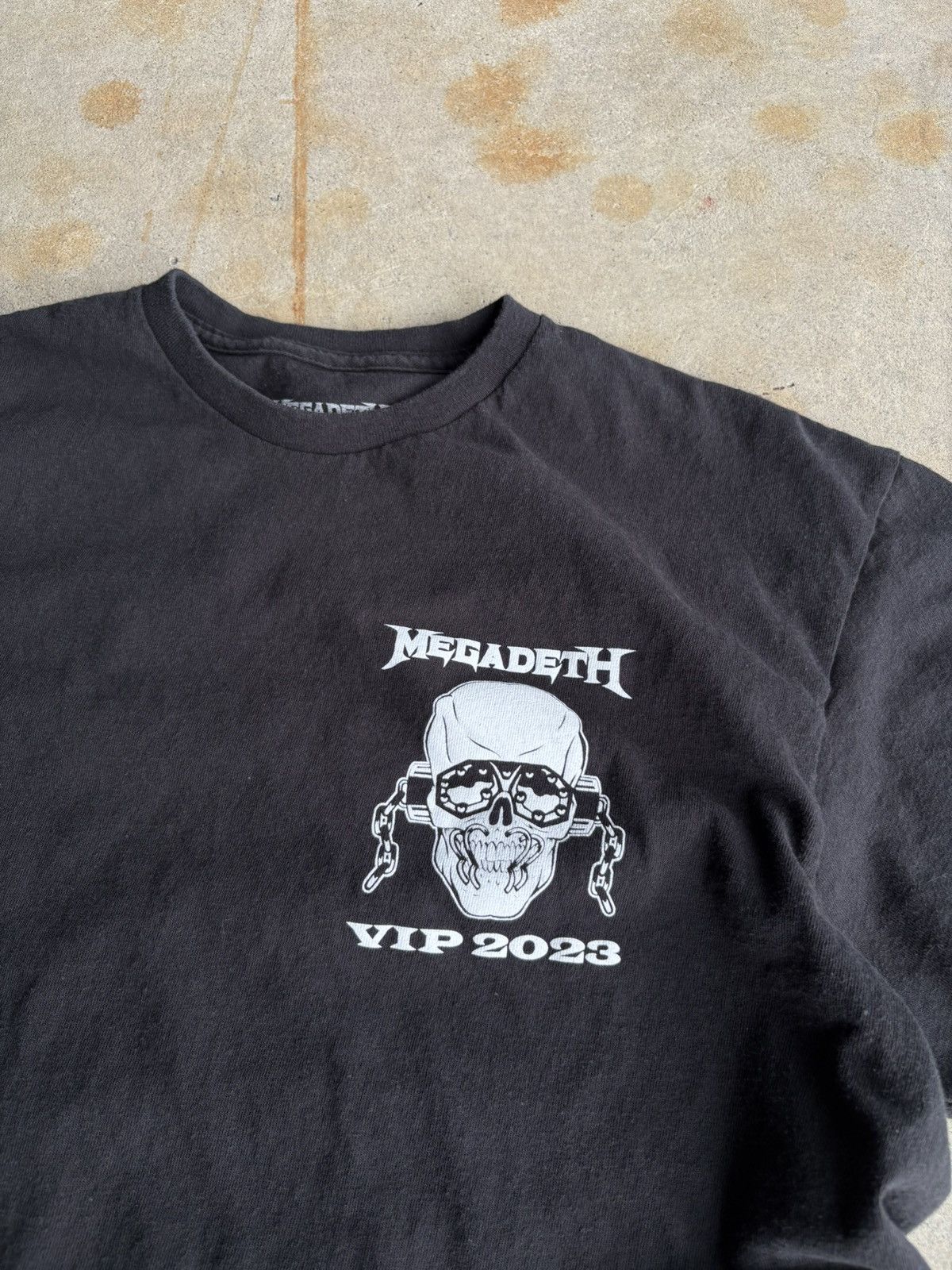 Band Tees Crazy Megadeth VIP 2023 Official Tour Shirt Size US L / EU 52-54 / 3 - 3 Thumbnail