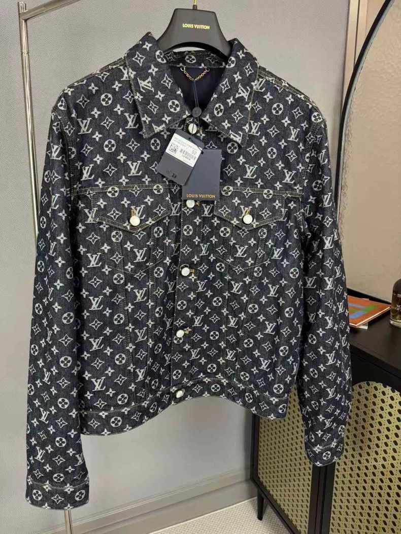 Louis Vuitton LV x Timberland Monogram Denim Jacket Size US XL / EU 56 / 4 - 1 Thumbnail