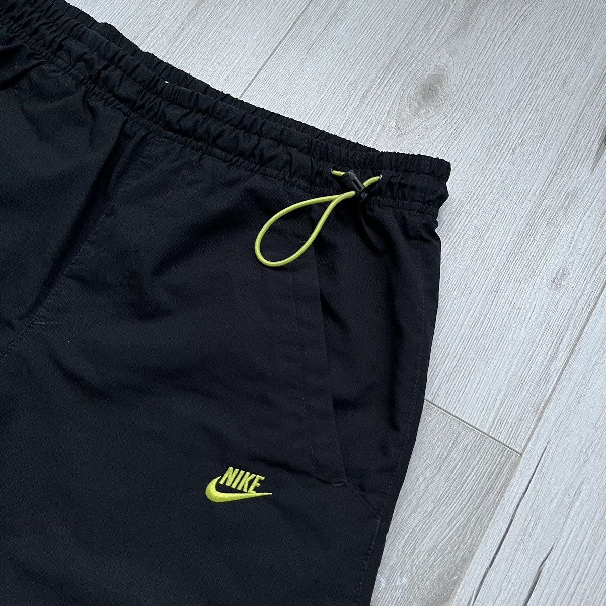 Nike × Vintage Nike 00s Vintage Air Max Drill Y2K Nylon Baggy Pants S size Size US 31 - 3 Thumbnail