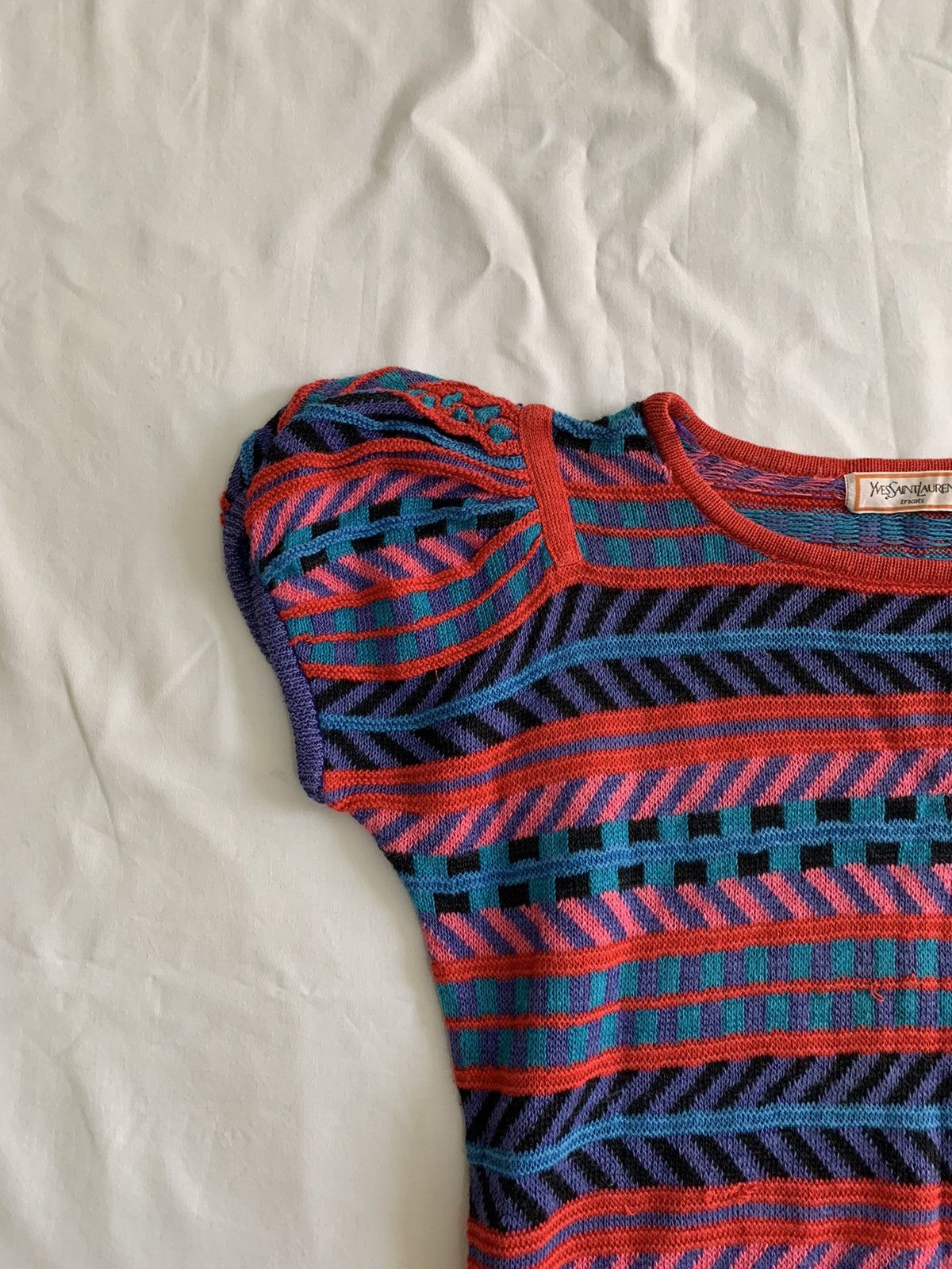 Vintage YvesSaintLaurent Shortsleeve Top Knitwear Size XS / US 0-2 / IT 36-38 - 3 Thumbnail