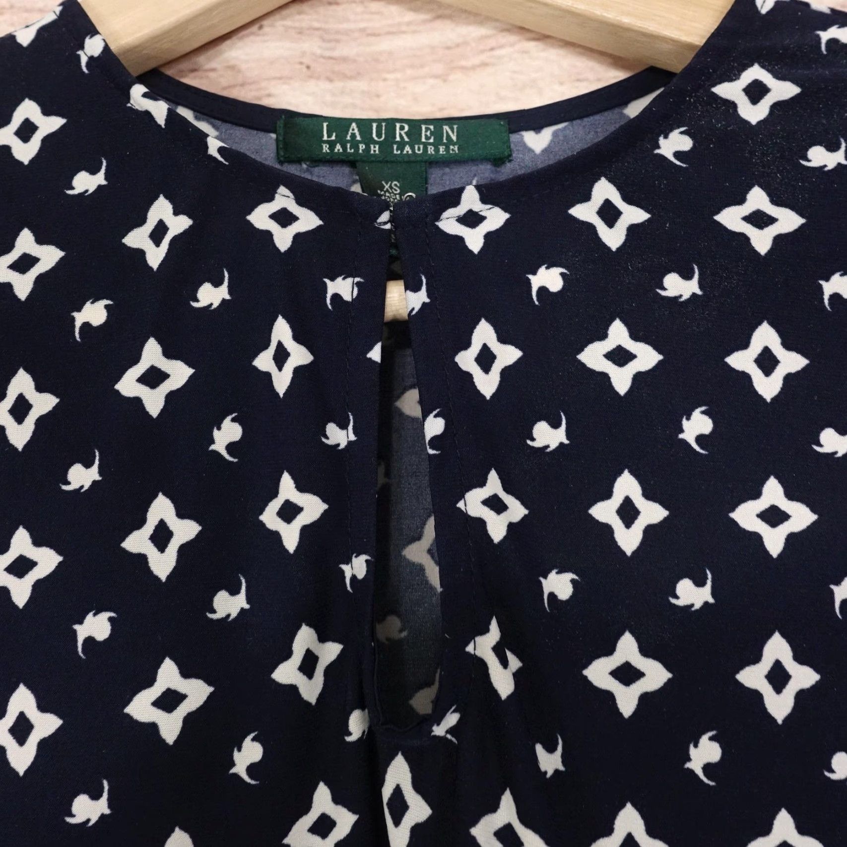 Ralph Lauren Lauren Ralph Lauren Shirt Womens XS Navy Geometric Print Long Sleeve Tunic Size XS / US 0-2 / IT 36-38 - 3 Thumbnail