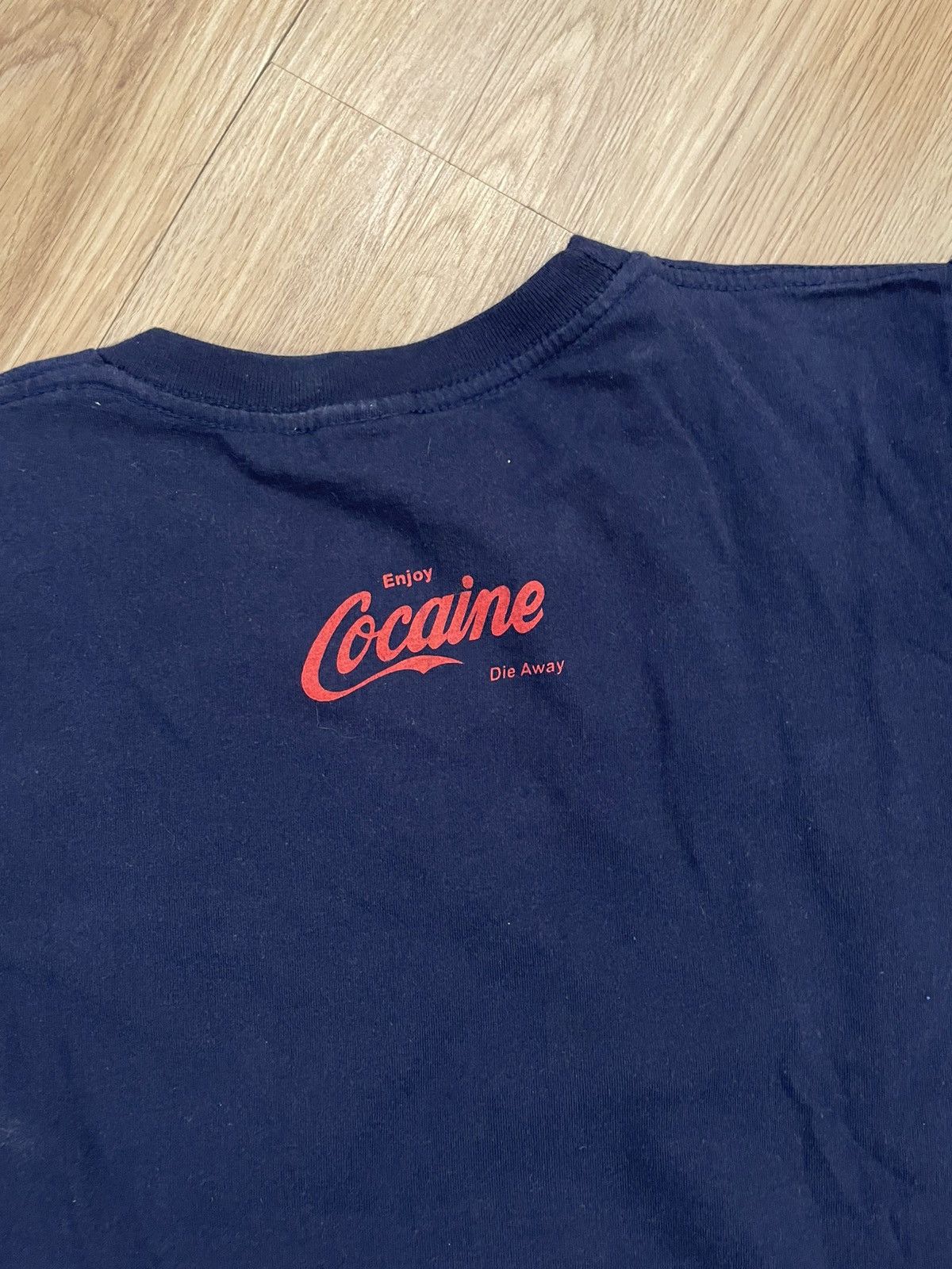Vintage Vintage Enjoy Cocaine Die Away Coca Cola Parody Shirt Size US M / EU 48-50 / 2 - 4 Thumbnail