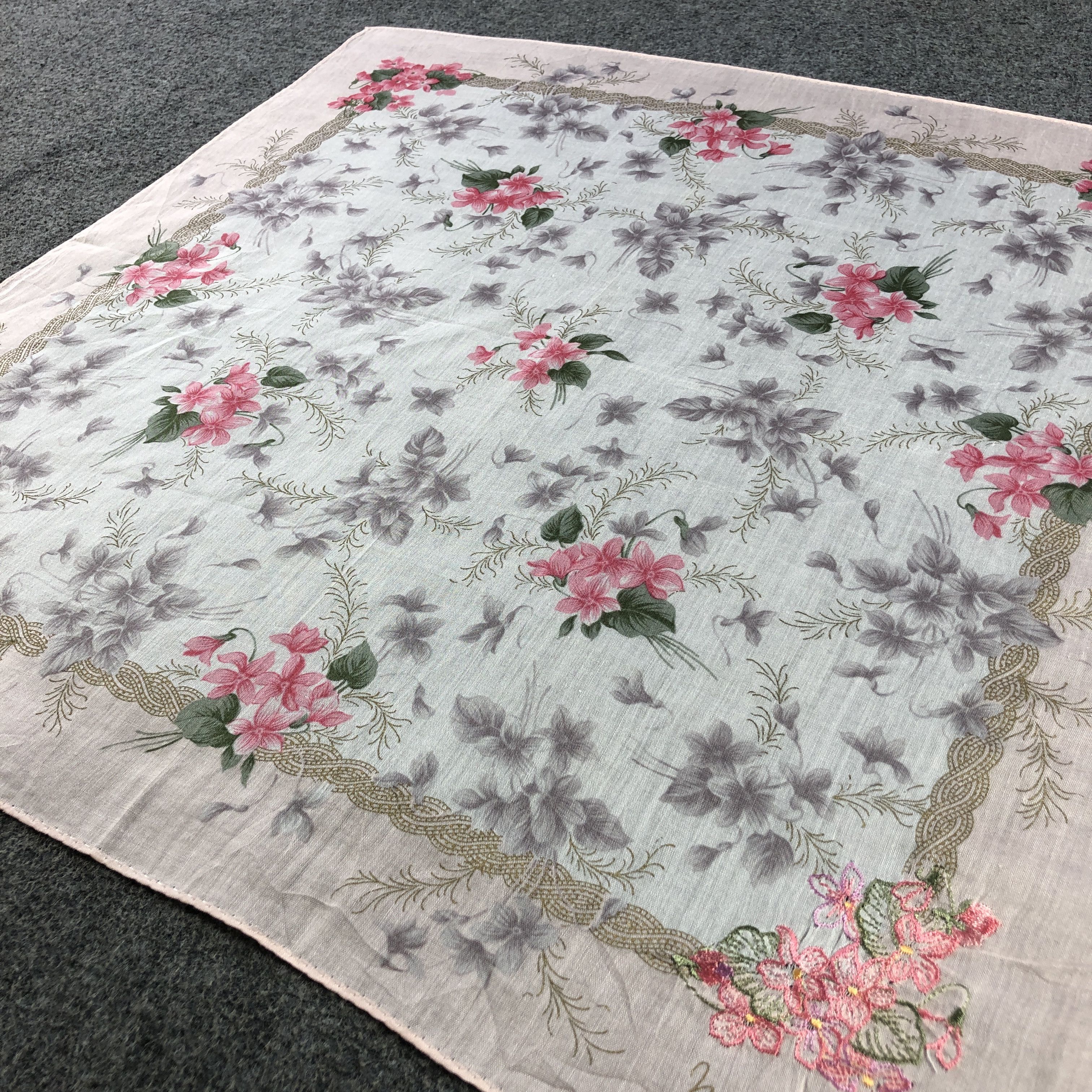 Nina Ricci Nina Ricci Floral Handkerchief Neckerchief Bandana H2445 Size ONE SIZE - 3 Thumbnail