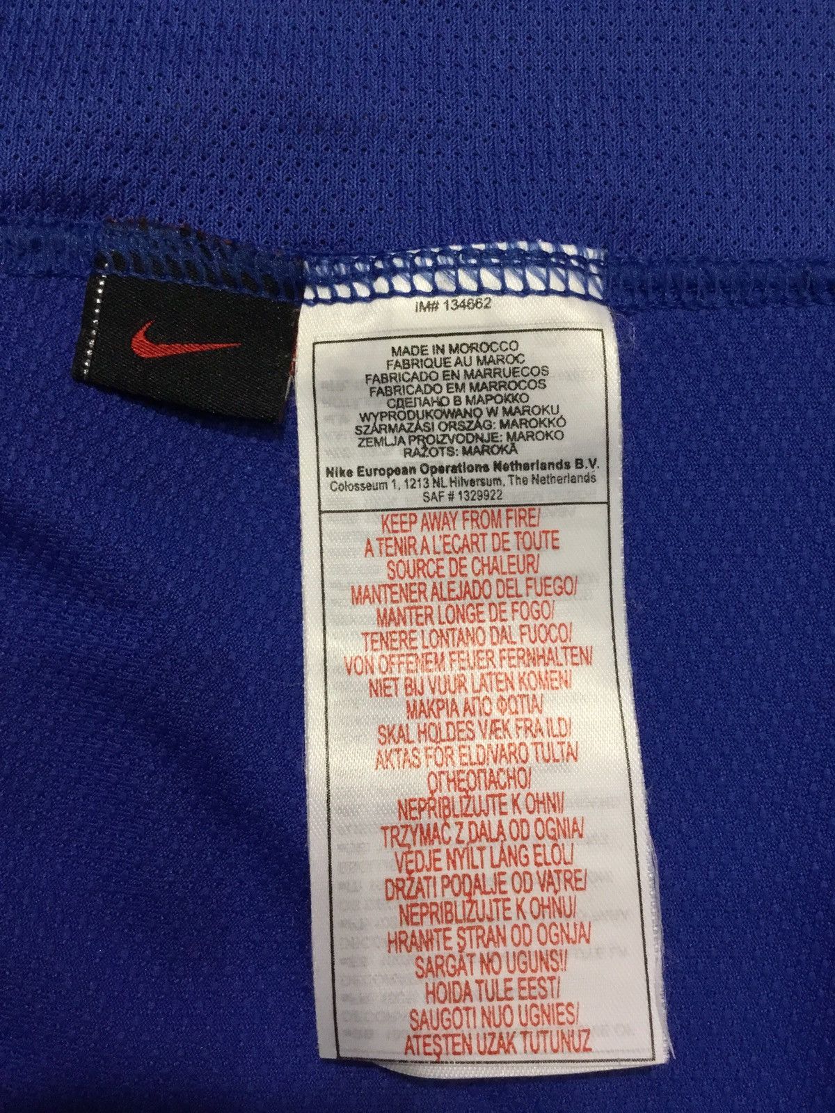 Nike 2004/2005 BRAZIL RARE NIKE SOCCER JERSEY FOOTBALL SHIRT Size US L / EU 52-54 / 3 - 9 Thumbnail