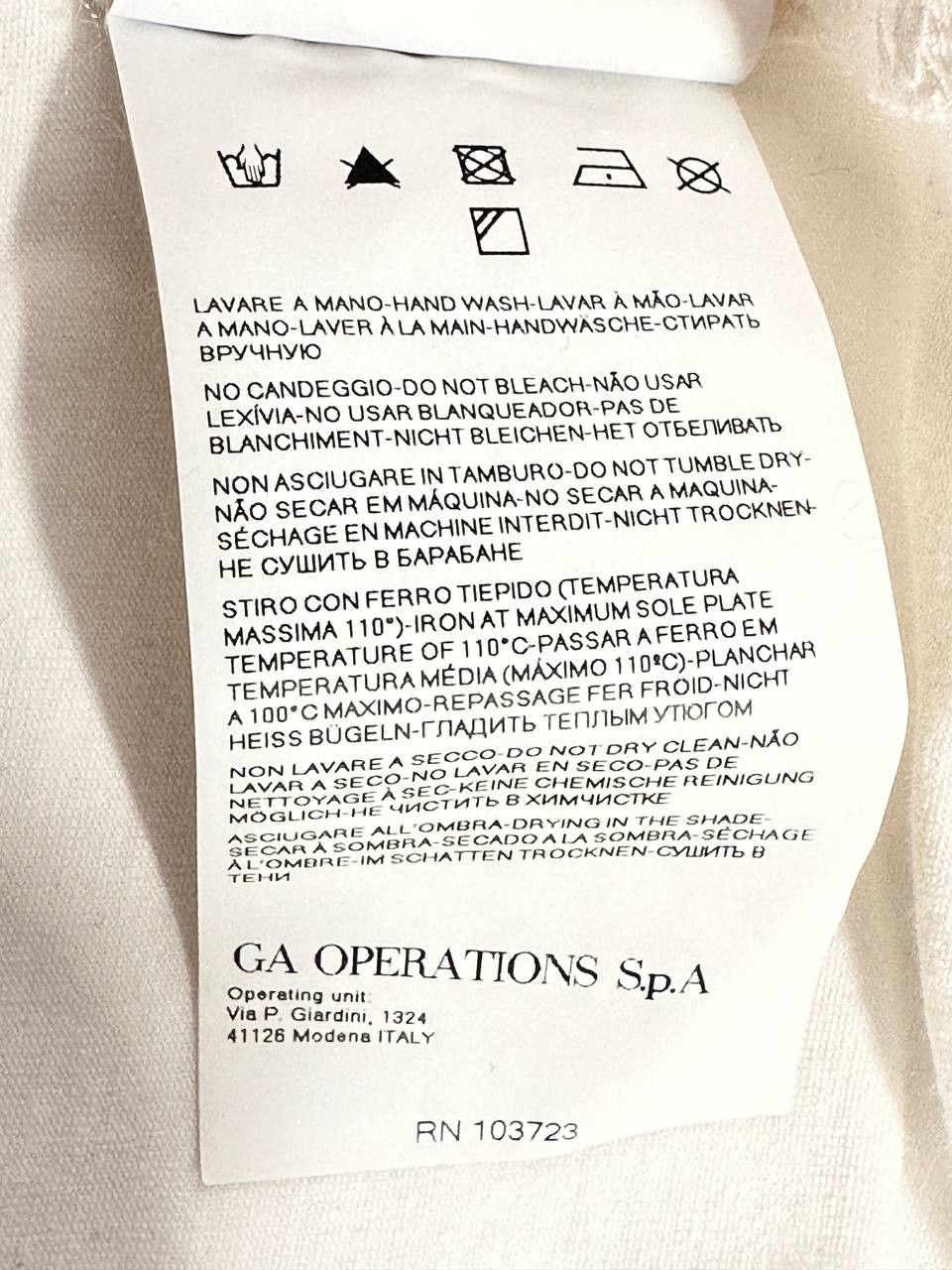 Armani Women's t-shirt from the Armani brand, white Size M / US 6-8 / IT 42-44 - 7 Thumbnail