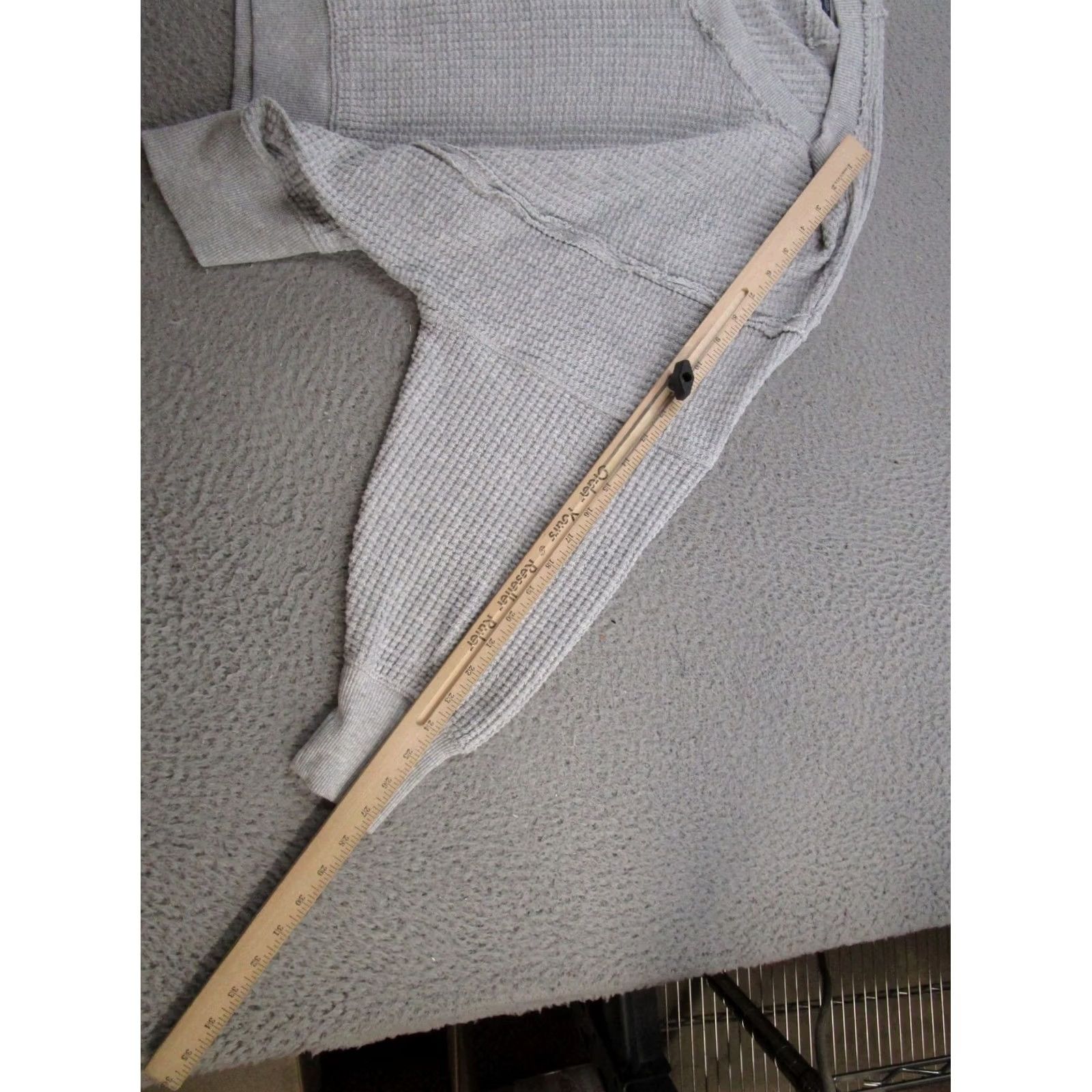 American Eagle Outfitters - It uses the requested size category (S-XL) Size S / US 4 / IT 40 - 7 Thumbnail