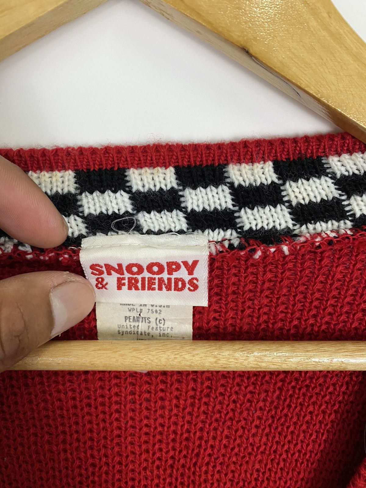 Peanuts 🔥Rare 🔥Vintage Snoopy & Friends Knitwear Size US M / EU 48-50 / 2 - 11 Thumbnail