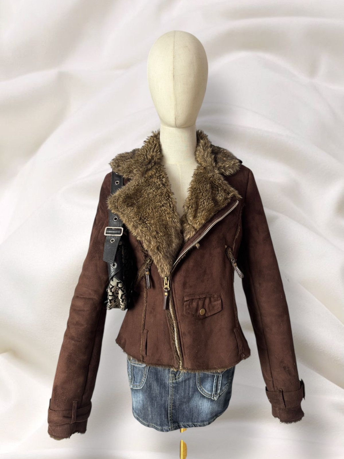 Hysteric Glamour Y2K / Boho Vintage Faux Fur Shearling/Sheepskin Style Jacket Size M / US 6-8 / IT 42-44 - 1 Thumbnail