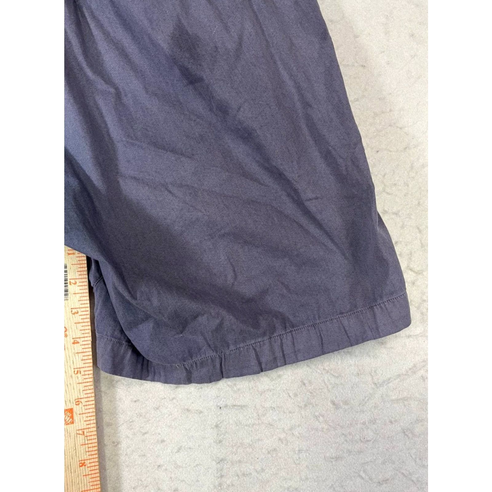Lululemon Lululemon Linerless Shorts Gray Men’s Medium Athletic Drawstring Inseam 7 in Cross Training Gym Running Lightweight Size US 31 - 5 Thumbnail