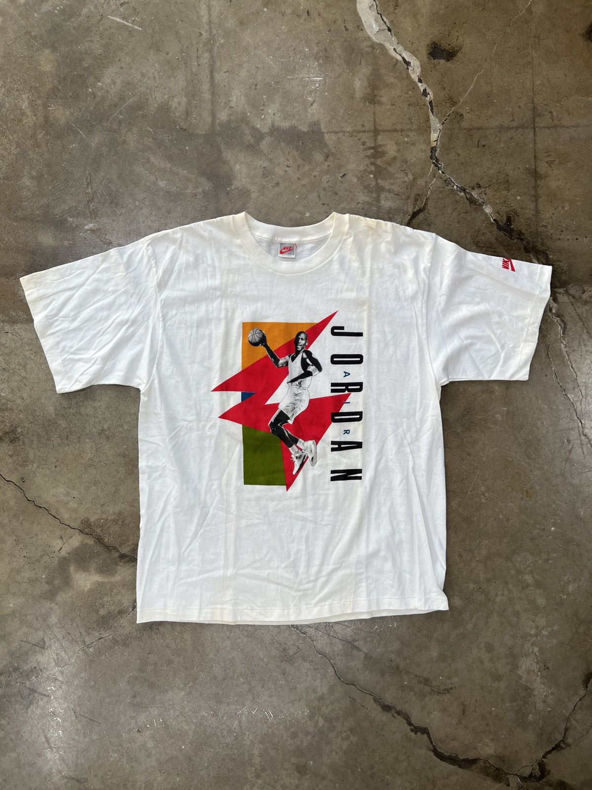 Jordan Brand × NBA × Vintage Vintage 90s Nike Michael Air Jordan Single Stitch Tee Large Size US L / EU 52-54 / 3 - 2 Thumbnail