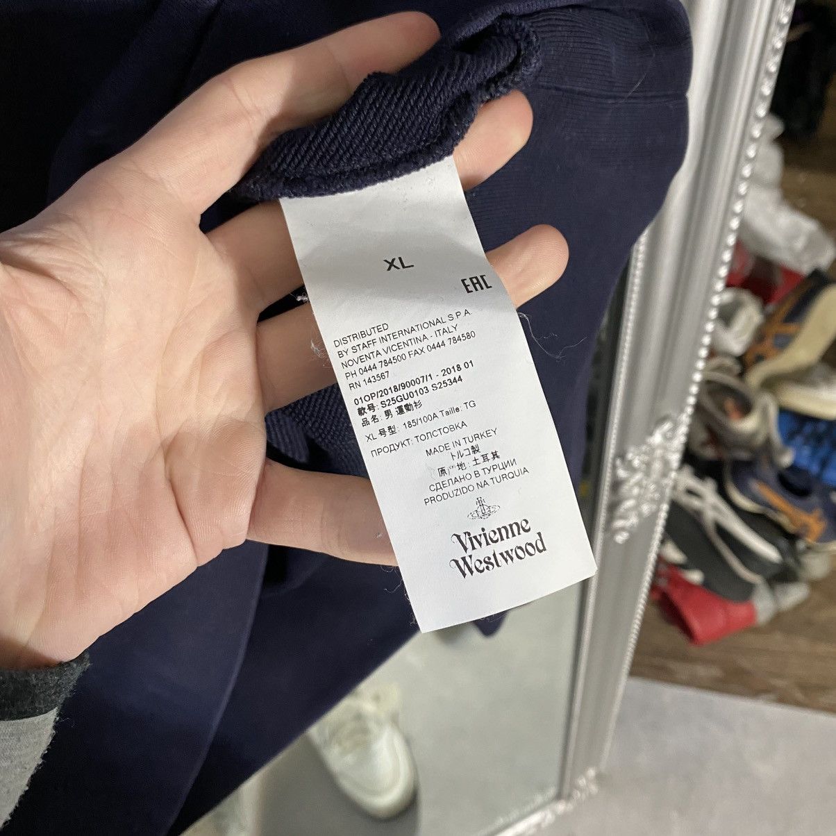 Vivienne Westwood Vivienne Westwood Sweatshirt Basic Logo Size US XL / EU 56 / 4 - 5 Thumbnail