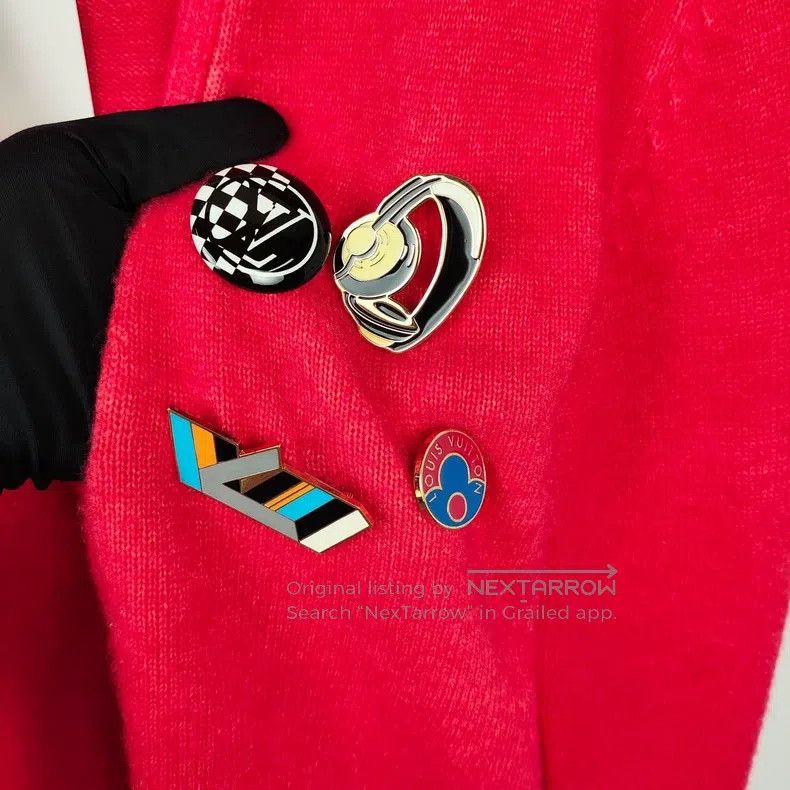 Louis Vuitton Louis Vuitton Knitted cardigan shirt Size US M / EU 48-50 / 2 - 4 Thumbnail