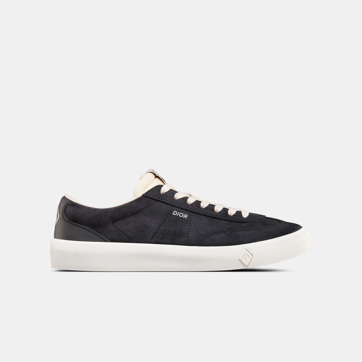 o1bcso1str1224 Sneaker in Black & Calfskin