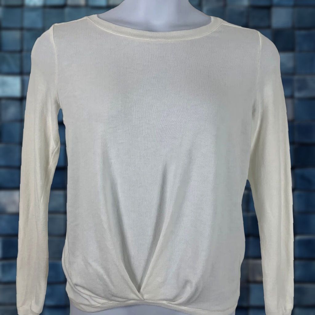 prAna Women's Lightweight White Pleated Knit Sweater Size Small Long Sleeve Pullover Classic