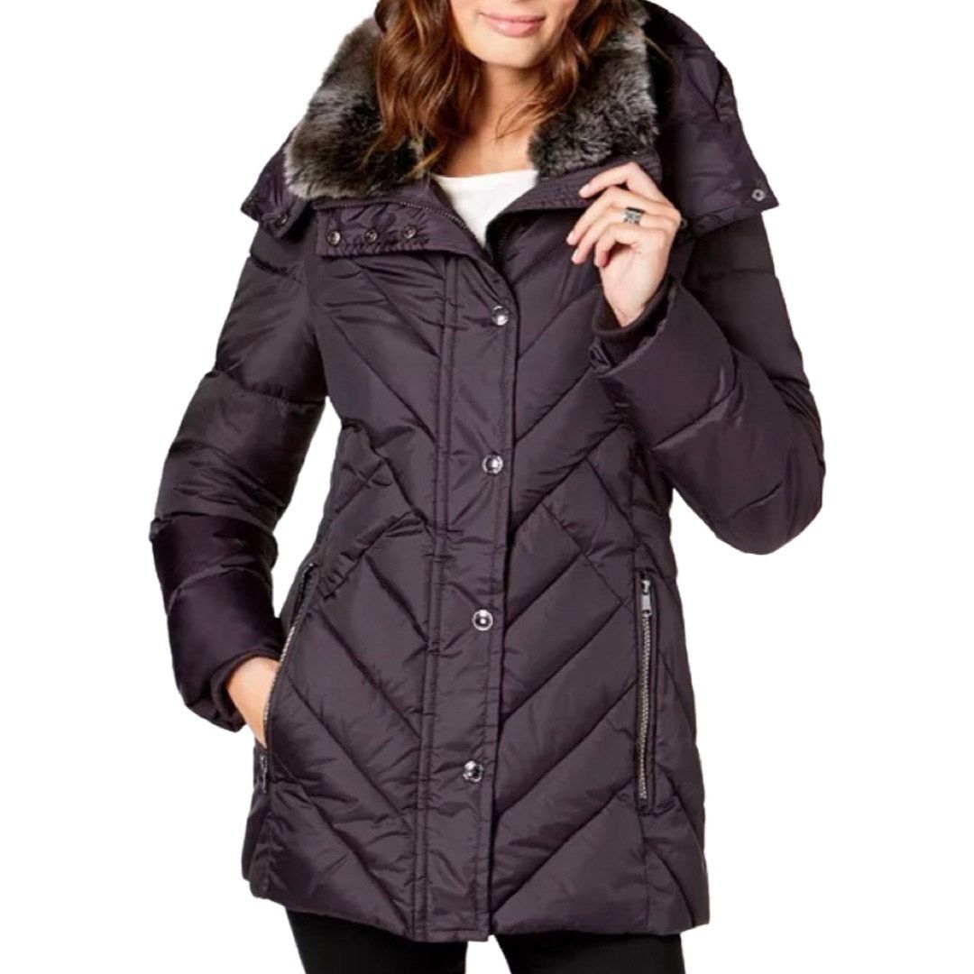 image of London Fog Black Winter Faux Fur Trim Collar Hooded Parka S, Women's (Size Small)