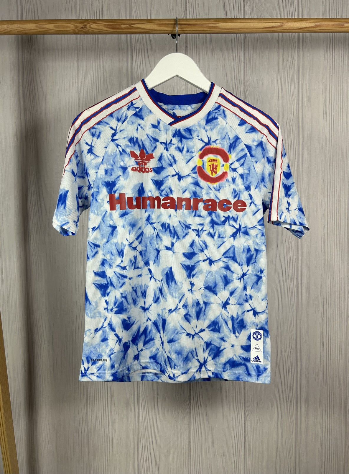 Adidas Adidas Manchester United Humanrace Soccer Jersey Size 13/14Y Size US L / EU 52-54 / 3 - 1 Thumbnail