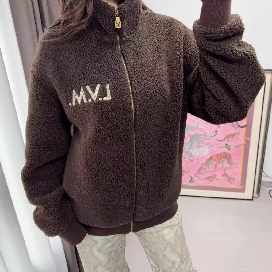 Louis Vuitton Louis Vuitton Brown S Jacket Size S / US 4 / IT 40 - 1 Thumbnail