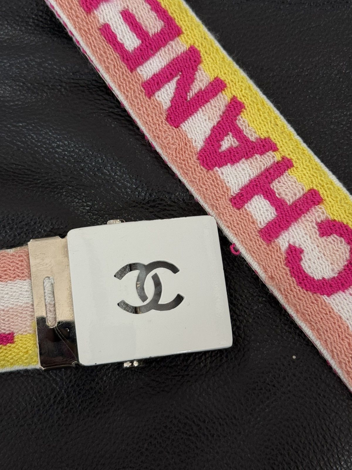 Chanel 2004 Chanel - Coco Interlocking Canvas/Leather CC Belt Size 32 - 6 Thumbnail