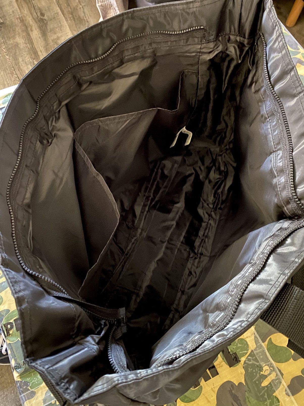 Bape Bape Oversized Bag Size ONE SIZE - 8 Thumbnail