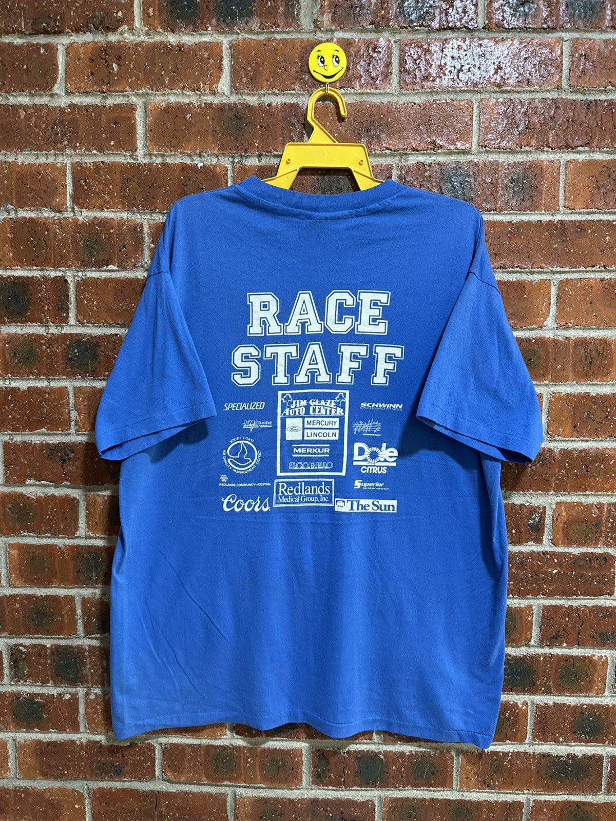 Hanes × Vintage Vintage Redlands Bicycle Classic 1990 Faded Tee Size US XXL / EU 58 / 5 - 1 Thumbnail