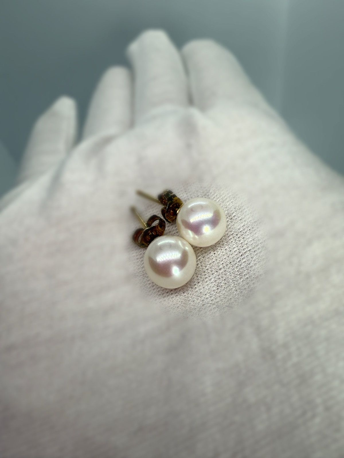Nordstrom Classic 8mm Akoya White Pearl Stud Earrings -Women’s Jewelry Size ONE SIZE - 7 Thumbnail