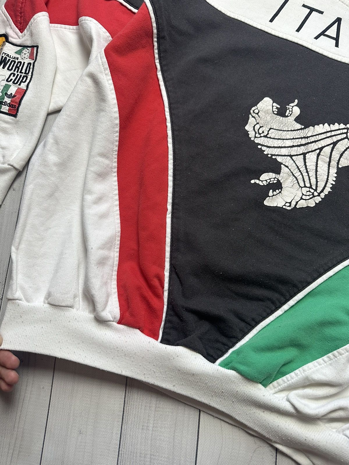 Adidas × Vintage Vintage adidas Italia soccer sweatshirt Olympic Games World Size US L / EU 52-54 / 3 - 5 Thumbnail
