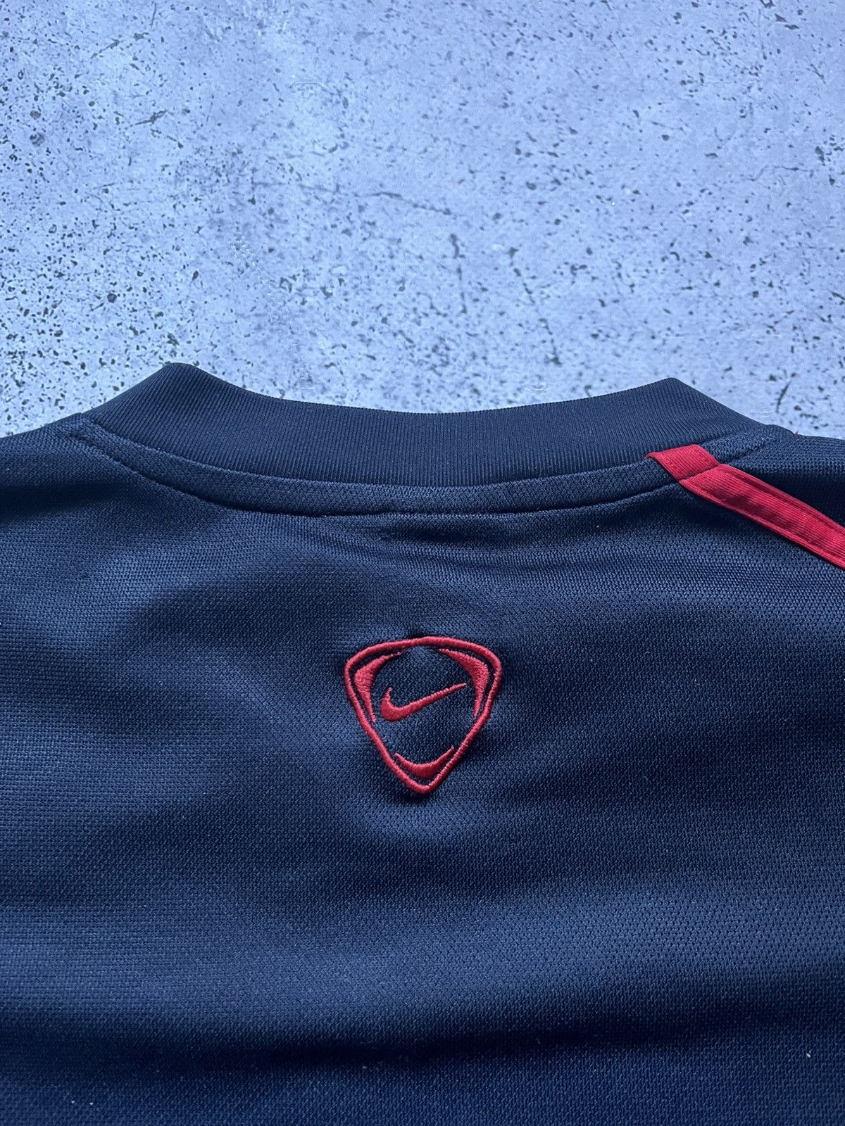 Nike × Vintage Vintage Nike Total 90 T-shirt Drill Big Logo Soccer Y2K USA Size US L / EU 52-54 / 3 - 9 Thumbnail