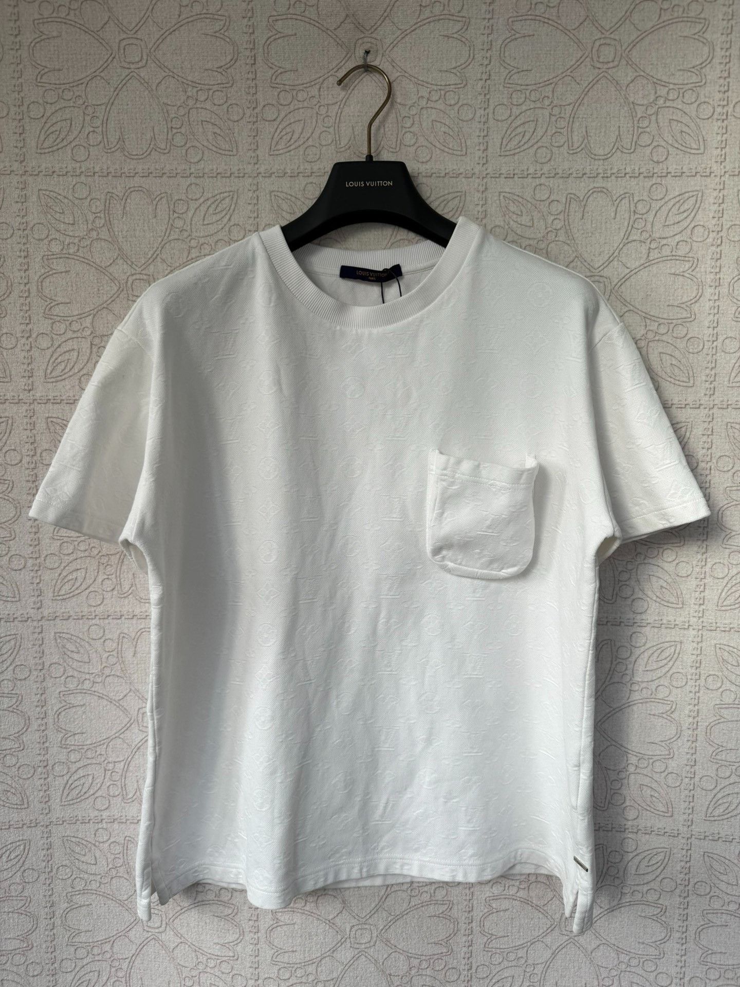Louis Vuitton louis vuitton white short sleeve shirt Size US M / EU 48-50 / 2 - 1 Thumbnail