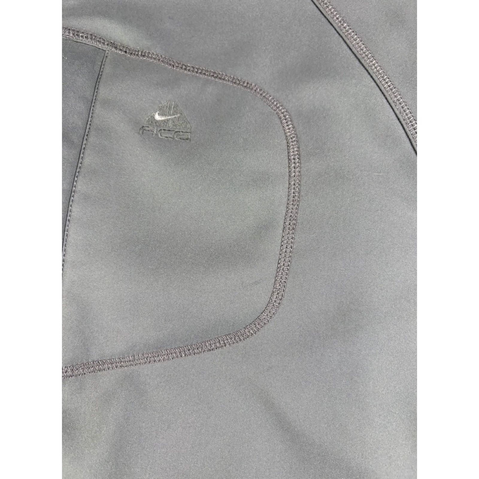 Nike VINTAGE Nike ACG Jacket Mens L Gray Full Zip Outdoor Softshell Hiking Size US L / EU 52-54 / 3 - 5 Thumbnail