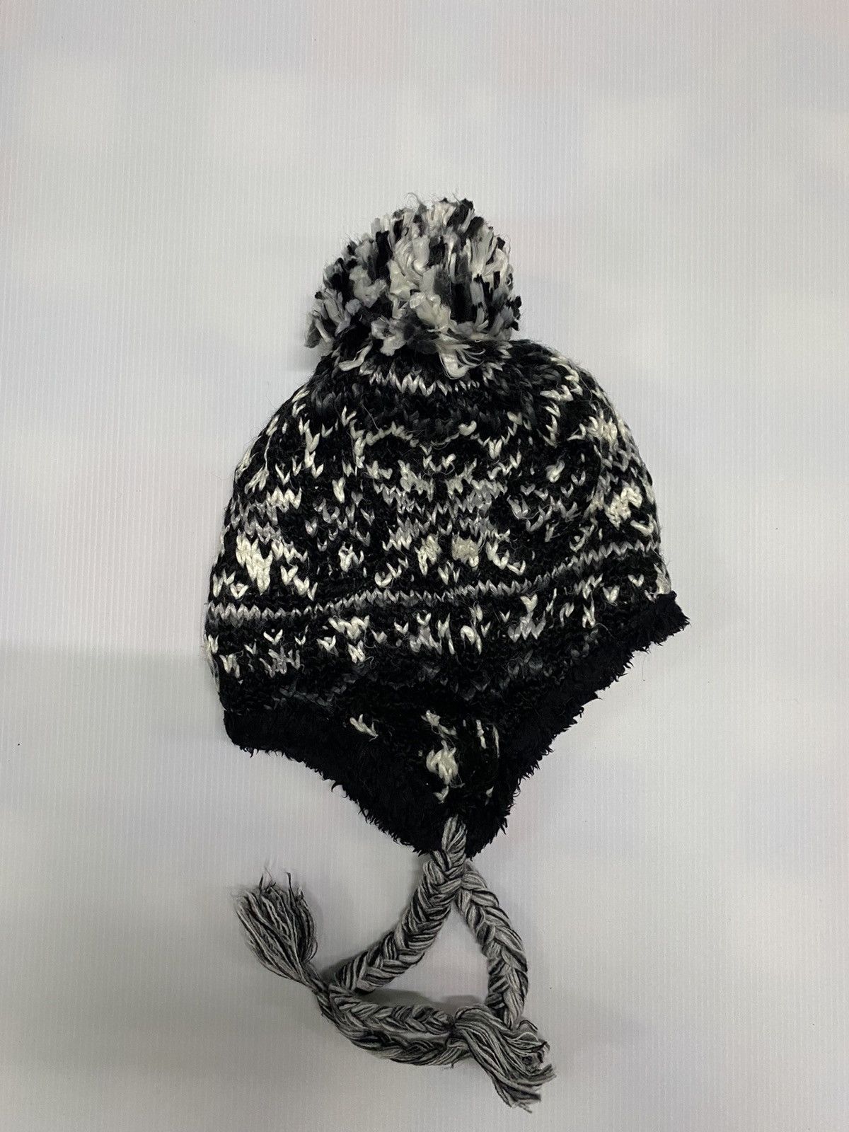 Japanese Brand Unknown Earflap Winter Beanie Hat Size ONE SIZE - 1 Thumbnail