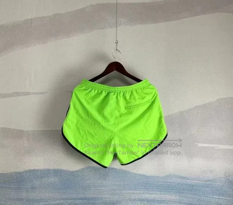 Balenciaga Balenciaga Green Side Stripe 3B Shorts. Size US 29 - 3 Thumbnail