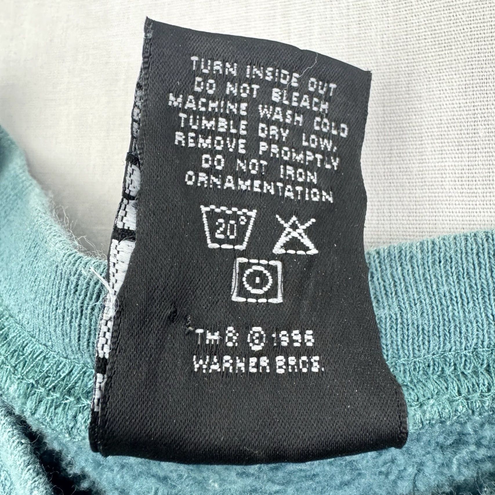 Vintage VINTAGE Warner Bros. Golf Sweatshirt Adult Large Green Pullover Cartoon 90s Mens Size US L / EU 52-54 / 3 - 4 Thumbnail