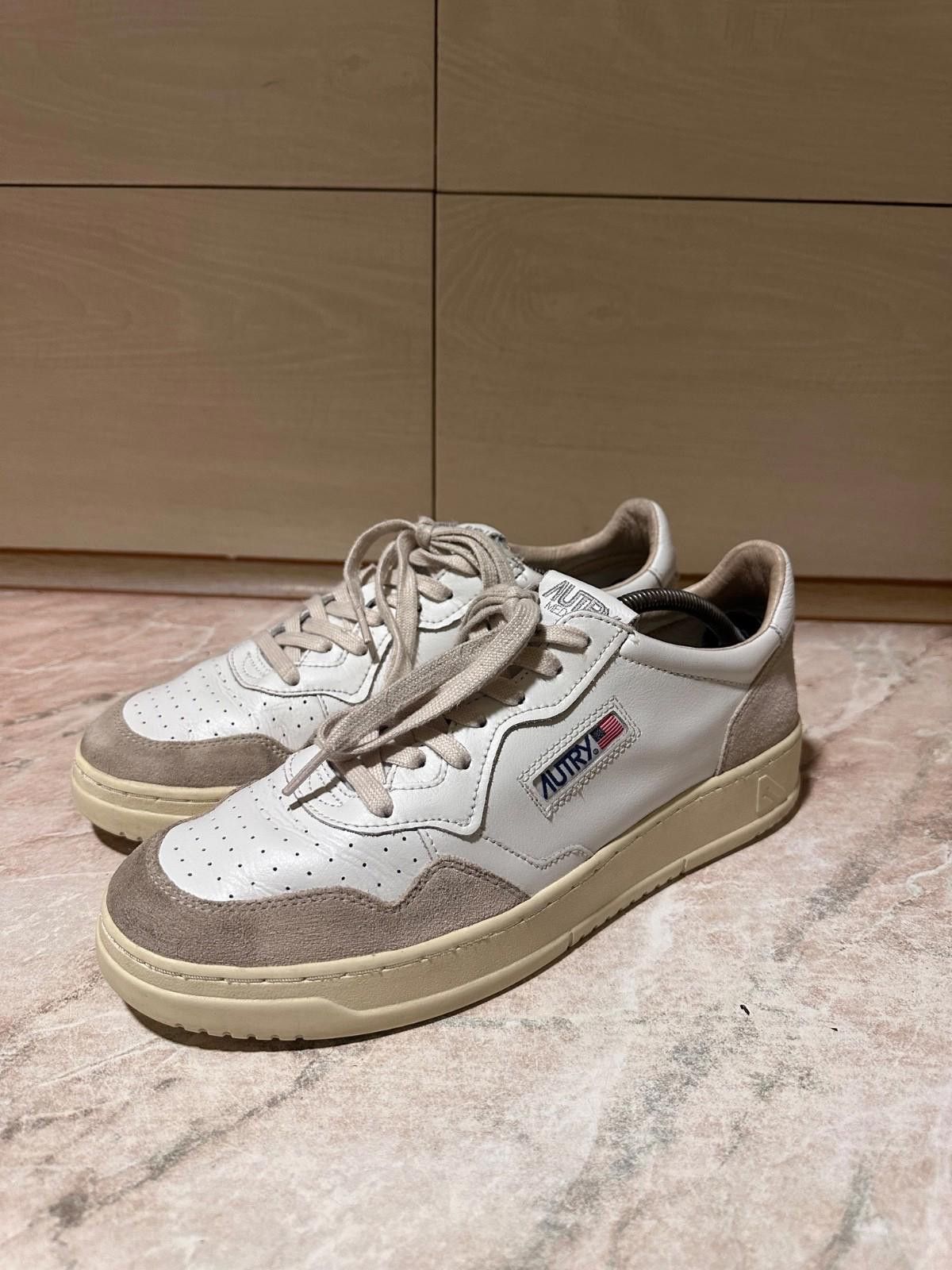 Autry Medalist Leathe Trainers White Beige Suede UK 11 EU 45