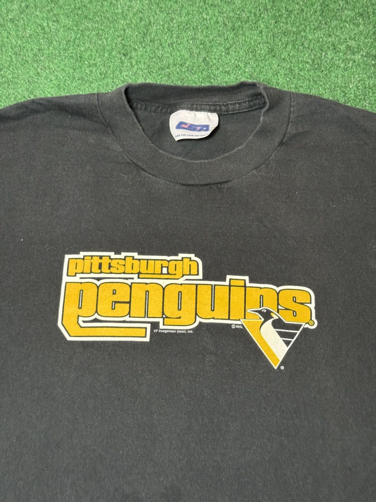 CSA Vintage 90s Pittsburgh Penguins Retro Logo Hockey T Shirt Size US XL / EU 56 / 4 - 2 Thumbnail