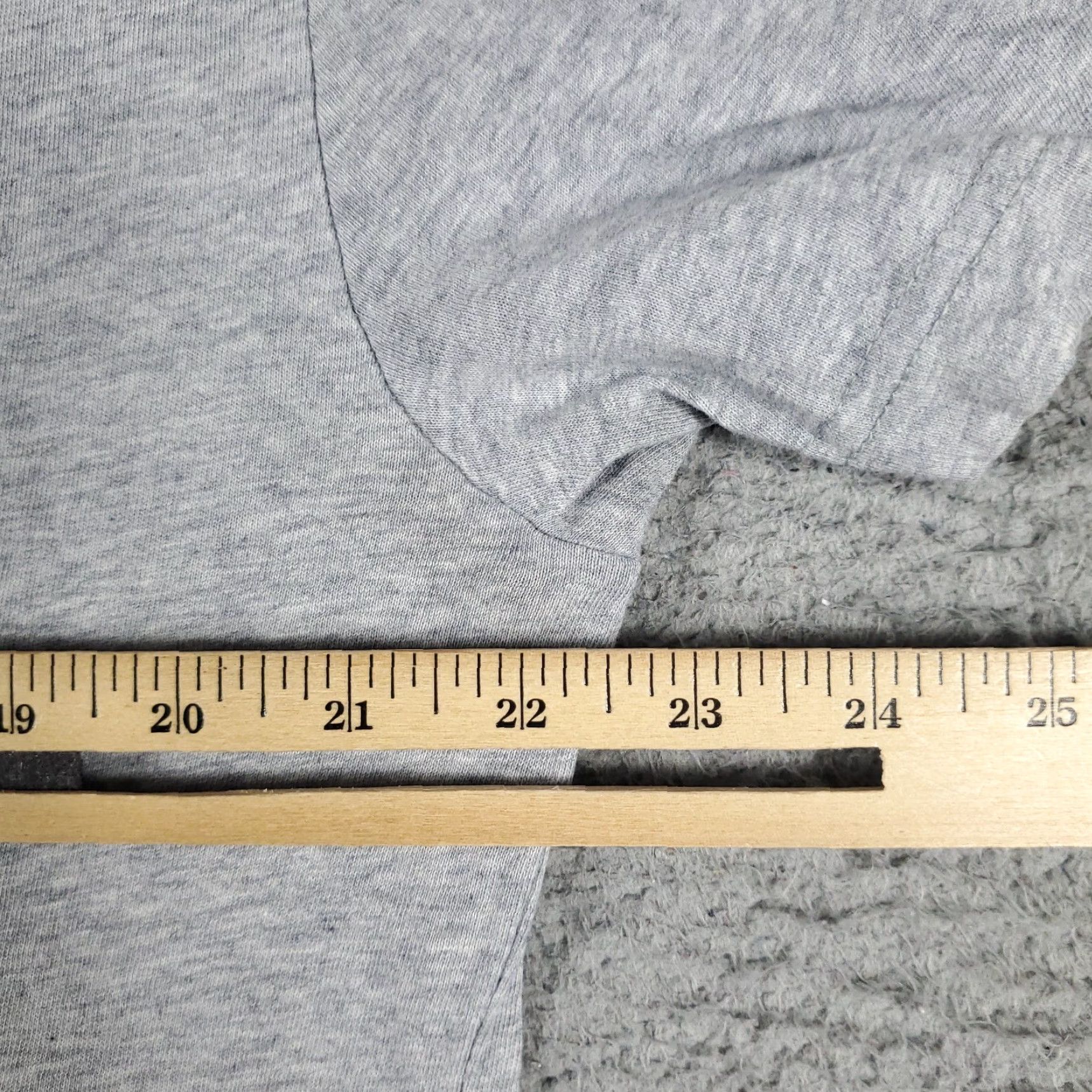 Tommy Hilfiger Tommy Hilfiger T Shirt Mens Large Gray Logo Casual Short Sleeve Adult Size US L / EU 52-54 / 3 - 7 Thumbnail
