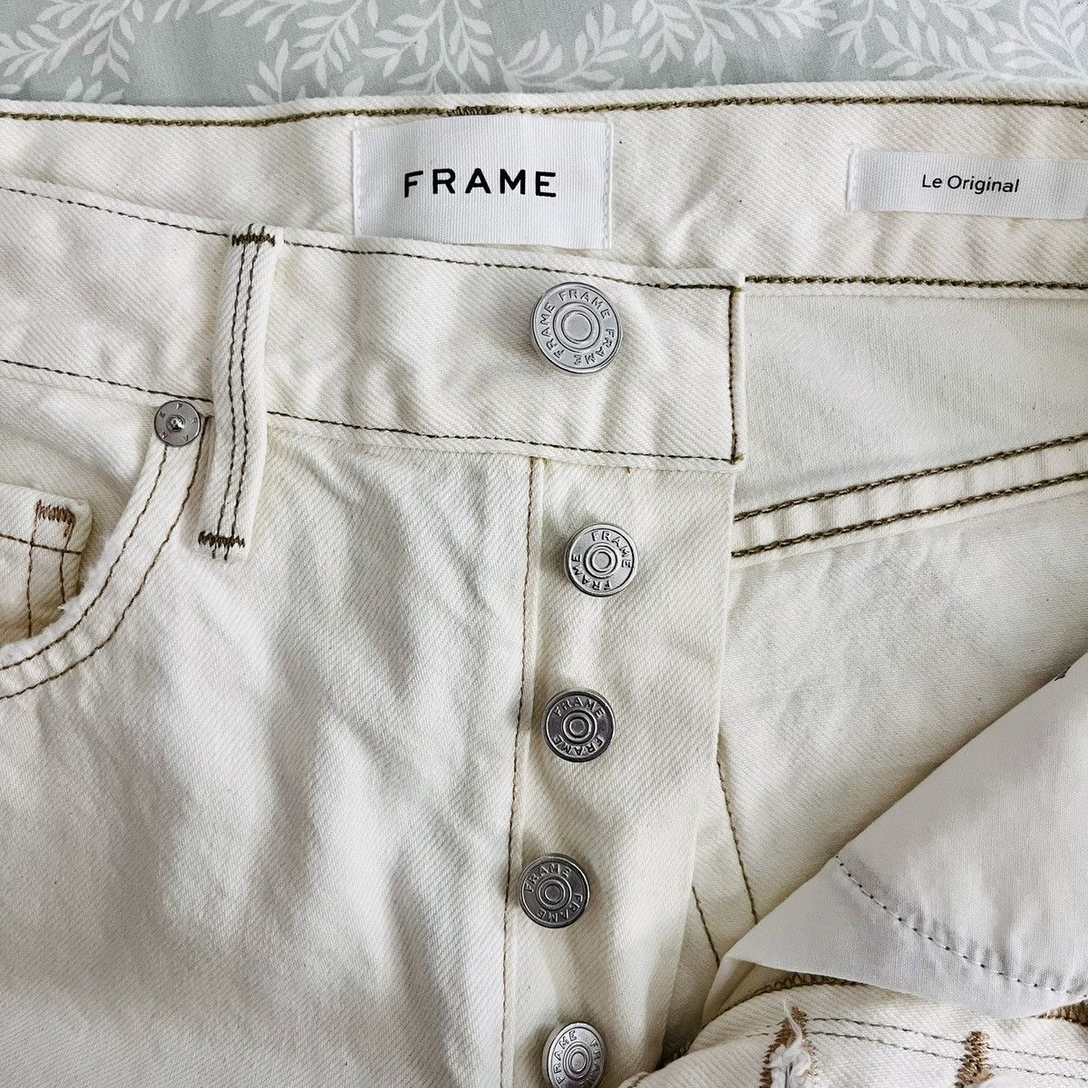 Frame Frame Le Original Women’s Straight Jeans Distressed Size: 27 Size 27" / US 4 / IT 40 - 3 Thumbnail