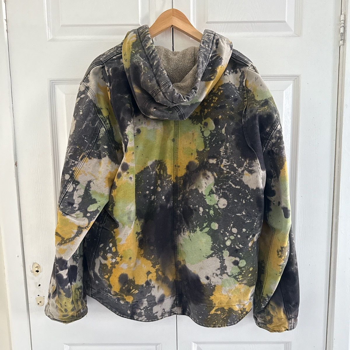 Carhartt Tie dyed vintage Carhartt jacket Size US L / EU 52-54 / 3 - 6 Thumbnail