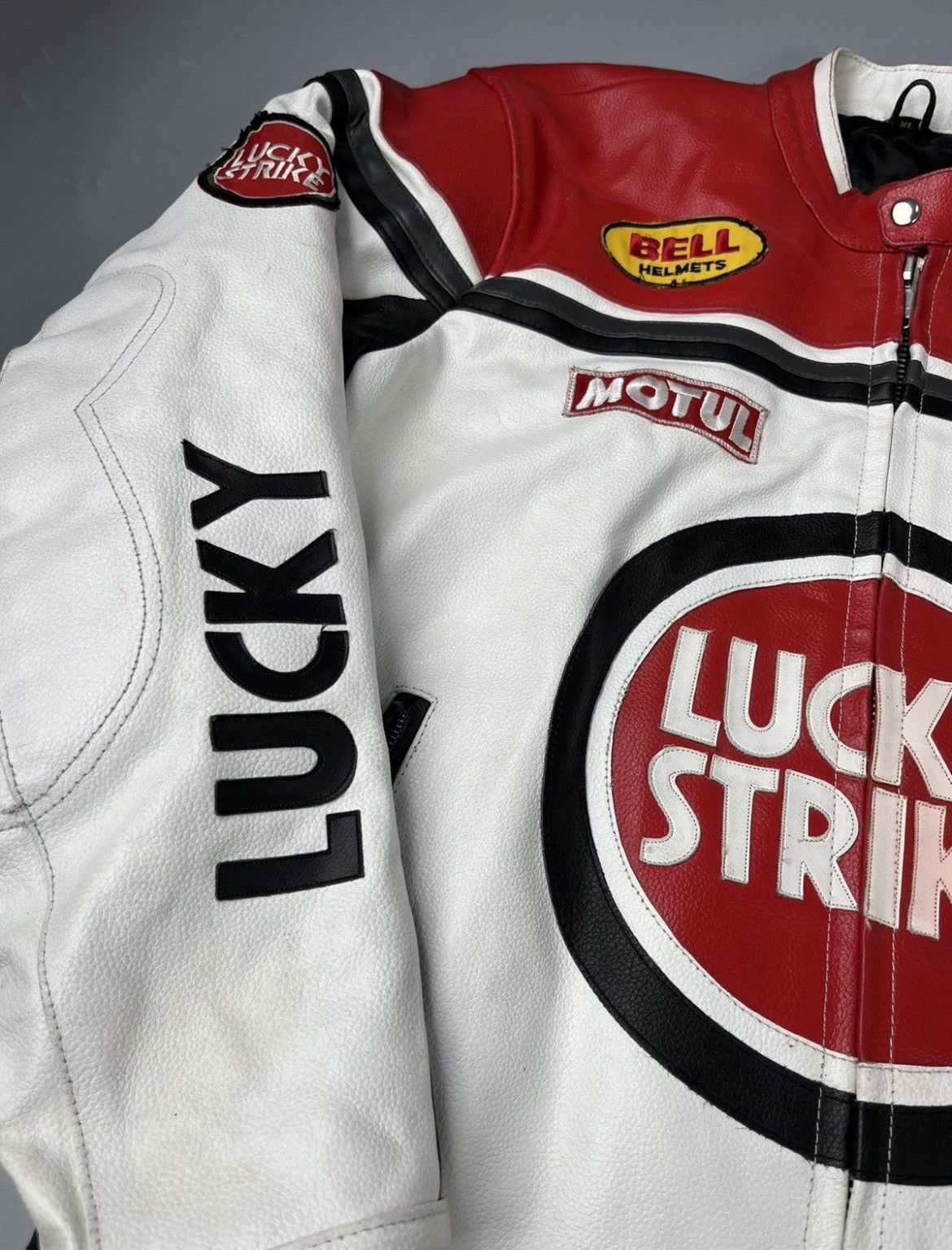 Vintage Vintage Lucky strike 90s Leather Jacket size xl Size US XL / EU 56 / 4 - 4 Thumbnail