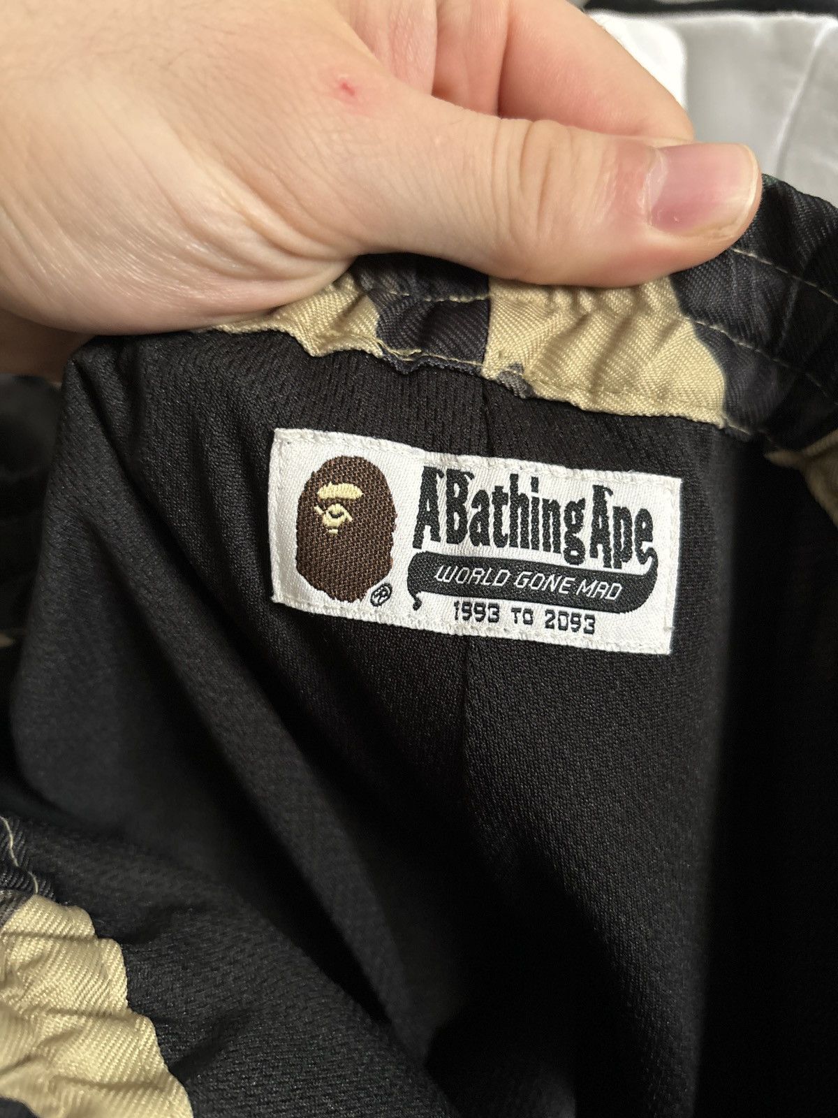 Bape RARE BAPE Camo Track Pants Size US 32 / EU 48 - 6 Thumbnail