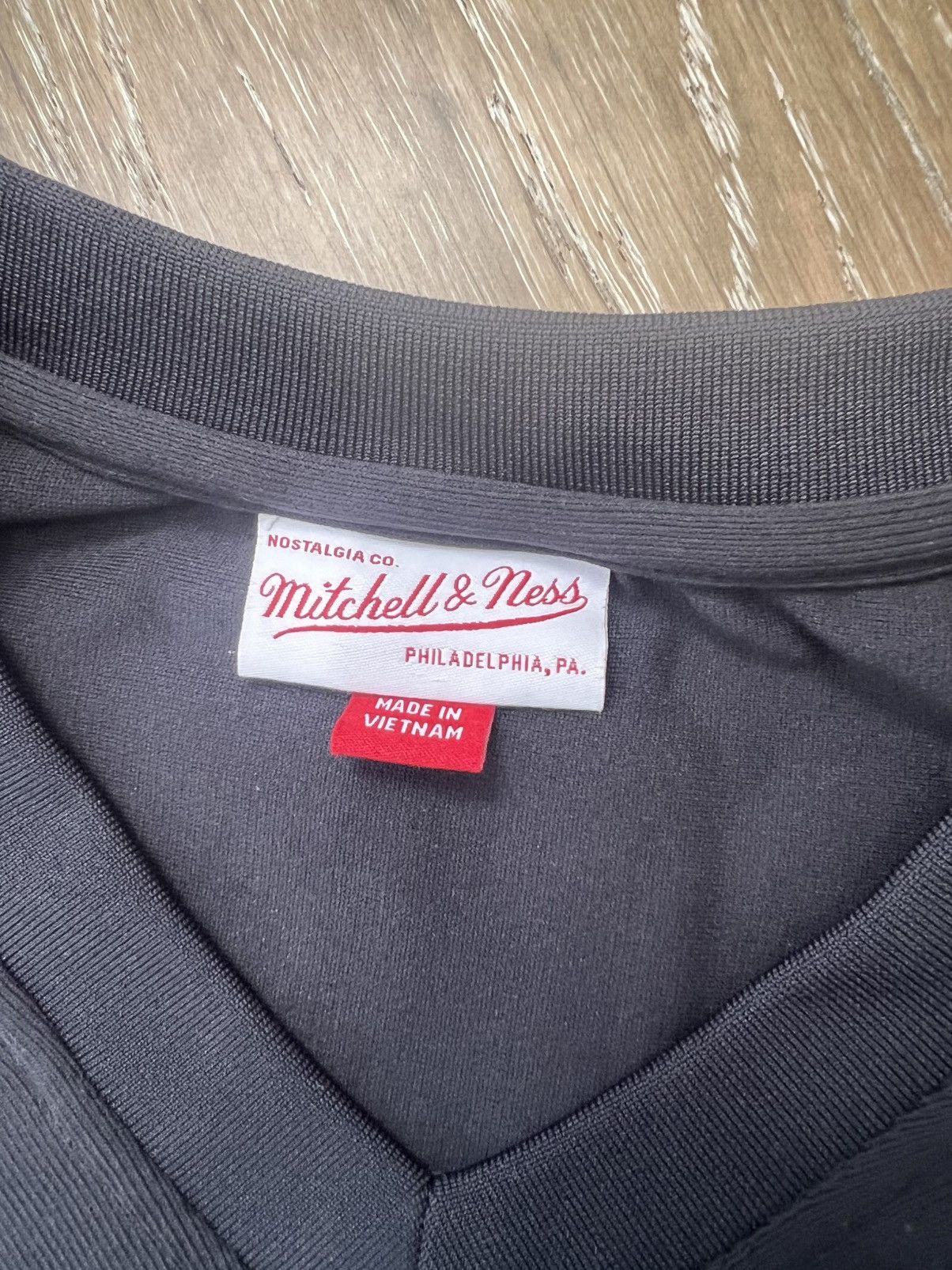 Mitchell & Ness × Tiffany & Co. Friends and family jessica alba Tiffany & co jersey Size US S / EU 44-46 / 1 - 3 Thumbnail