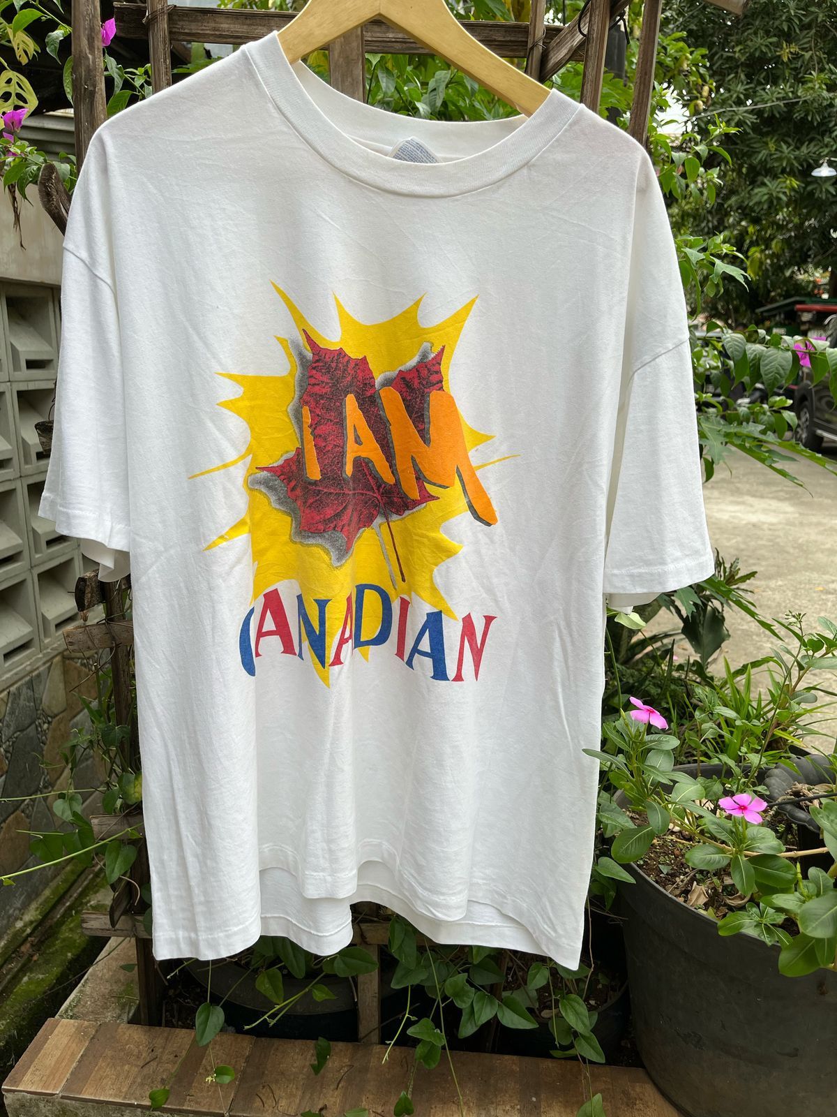 Hanes × Vintage i am canadian vintage '90 tshirt Size US XL / EU 56 / 4 - 1 Thumbnail