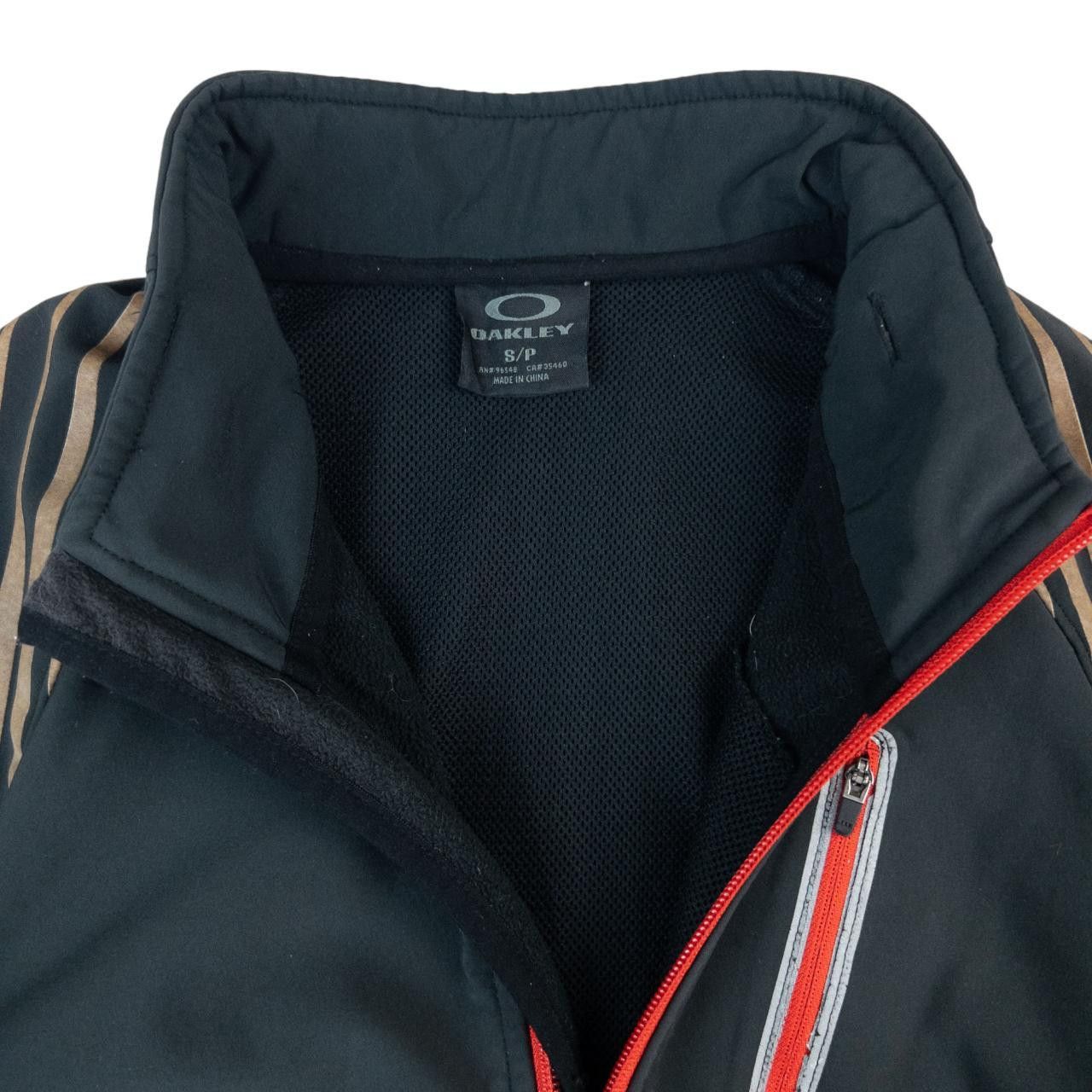 Oakley Vintage Oakley Zip Up Softshell Jacket Size S Size US S / EU 44-46 / 1 - 4 Thumbnail