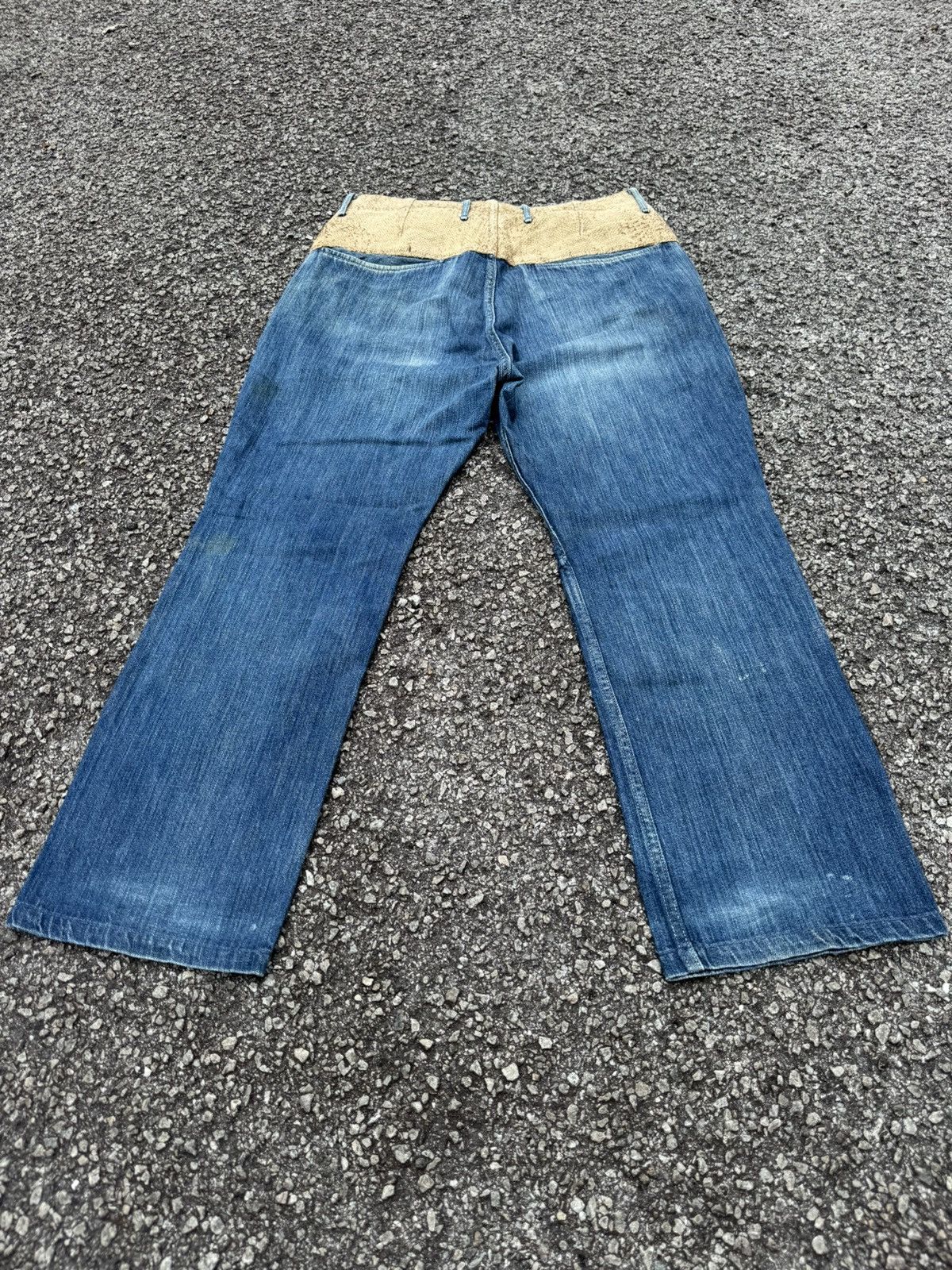 Kapital DESIGNER KIRO HIRATA KAPITAL HEMP CLASSIC DISTRESSED JEANS Size US 31 - 10 Thumbnail