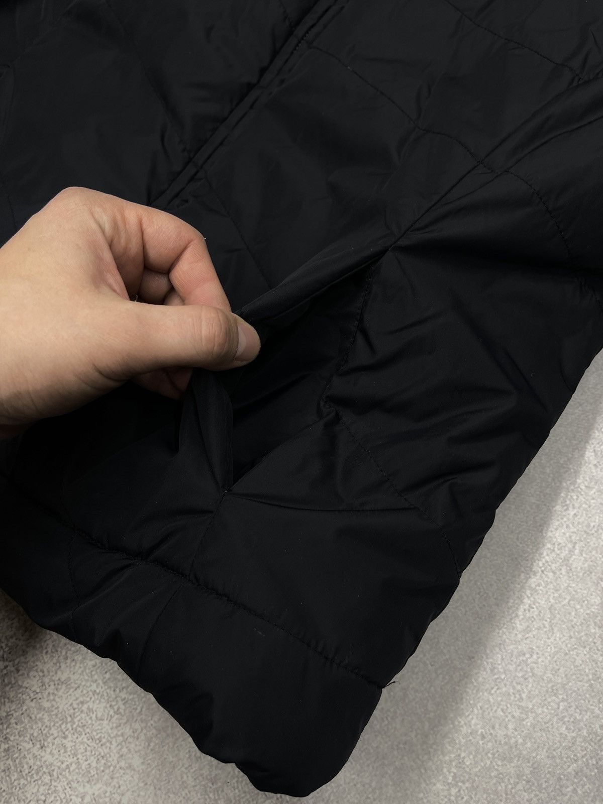 Miss Sixty Vintage Miss Sixty Y2K Black Puffer Jacket Faux Fur Size M / US 6-8 / IT 42-44 - 9 Thumbnail