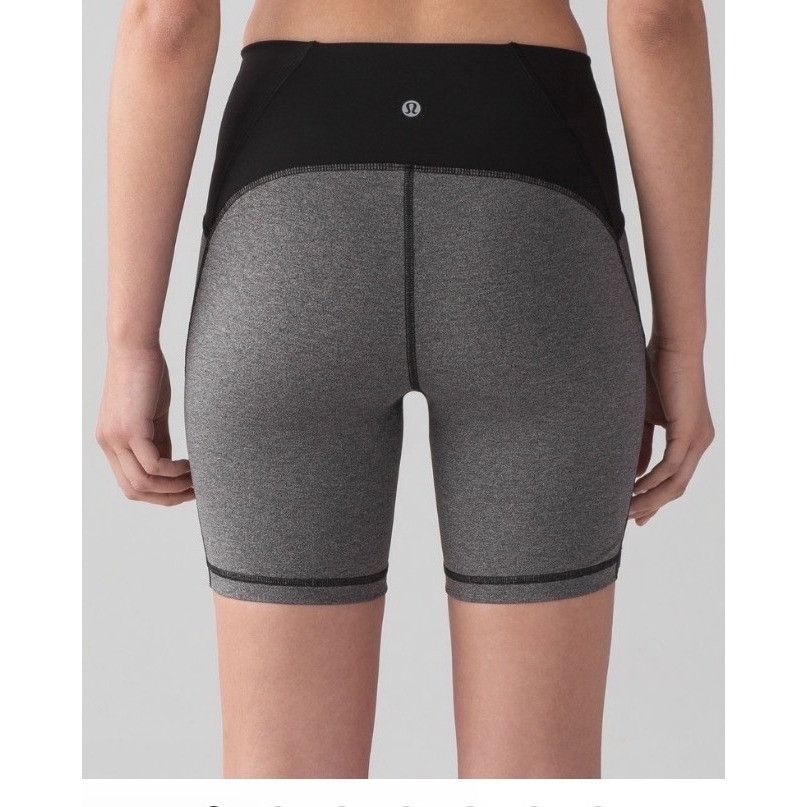 Lululemon Lululemon Train Times Short *6" Size 4 Heathered Black / Bla Size 27" / US 4 / IT 40 - 3 Thumbnail