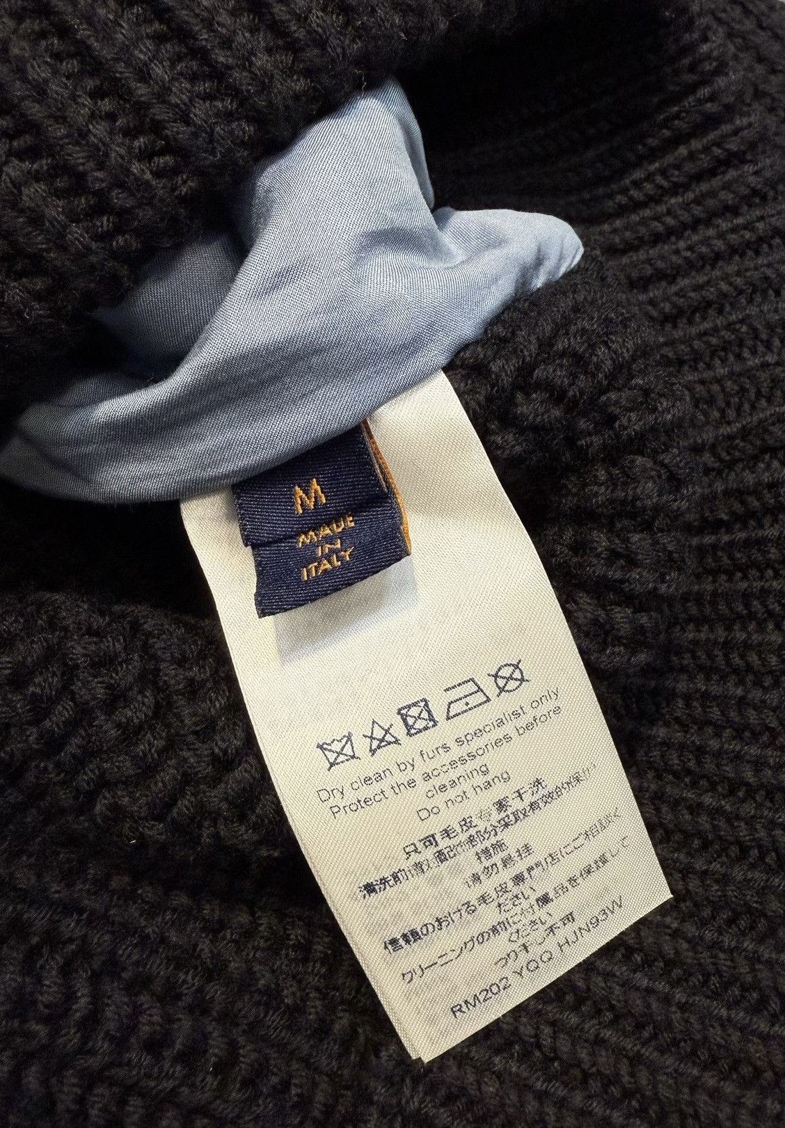 Louis Vuitton Louis Vuitton Monogram M Fur Crew Neck Sweater Size US M / EU 48-50 / 2 - 6 Thumbnail