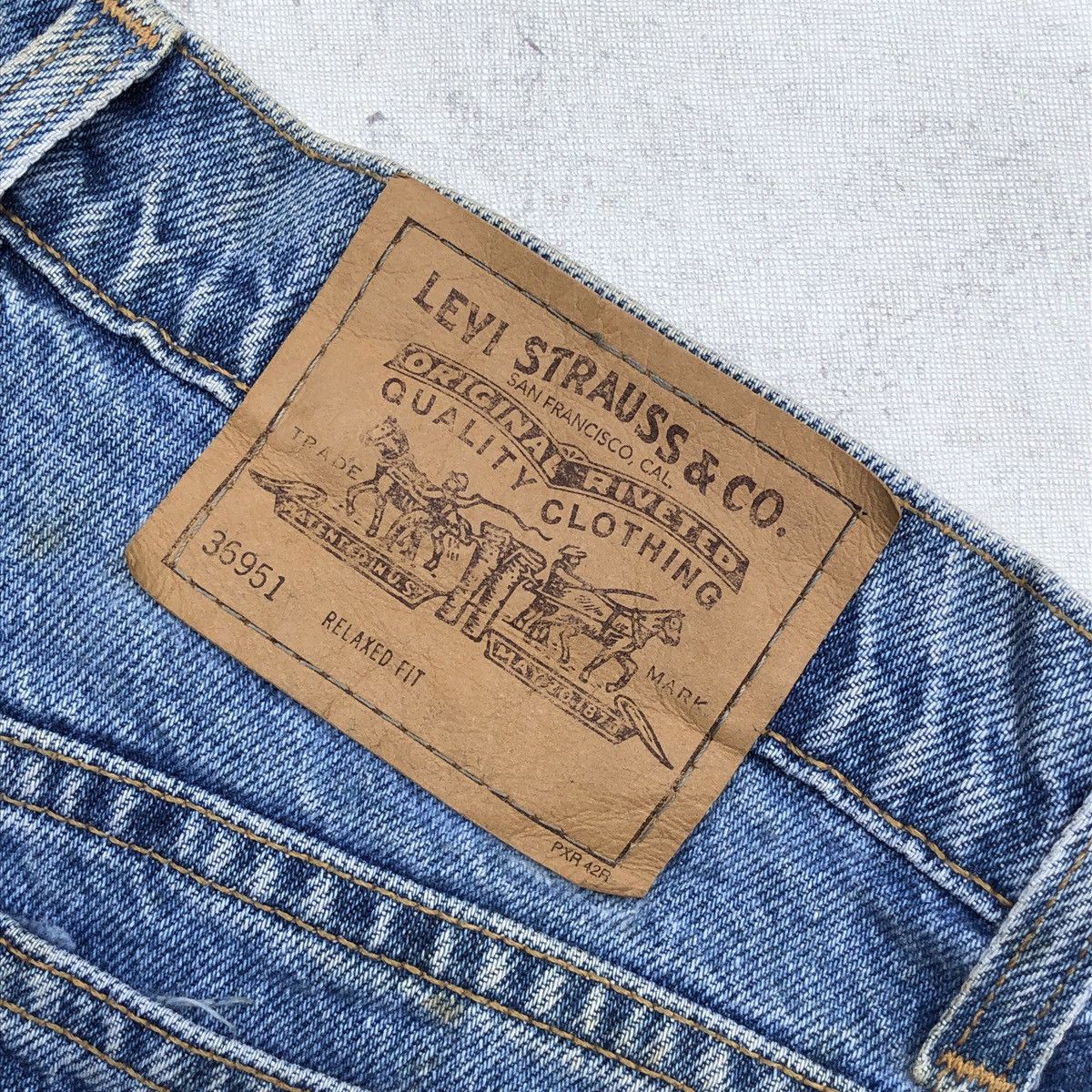 Levi's × Levi's Vintage Clothing Vtg levi's 36951 orange tab short denim pants Size US 34 / EU 50 - 3 Thumbnail